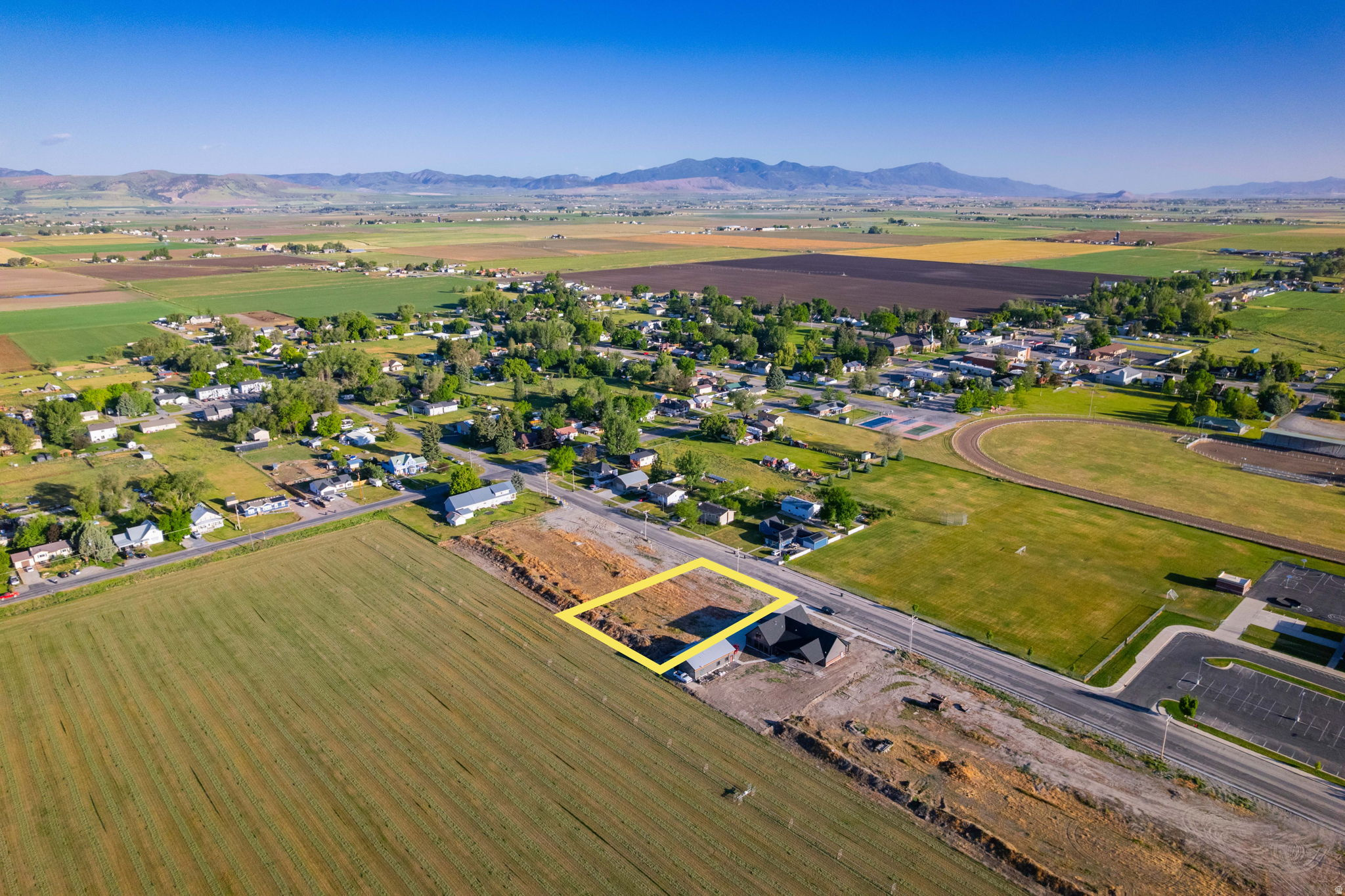 NORTH COUNTRY ESTATE - Land