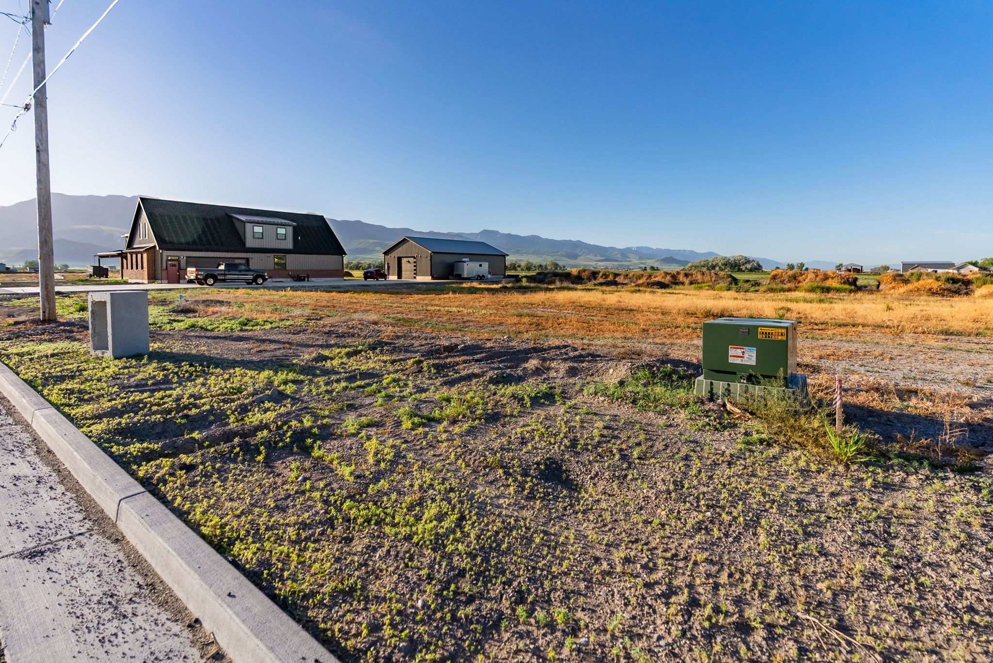 NORTH COUNTRY ESTATE - Land