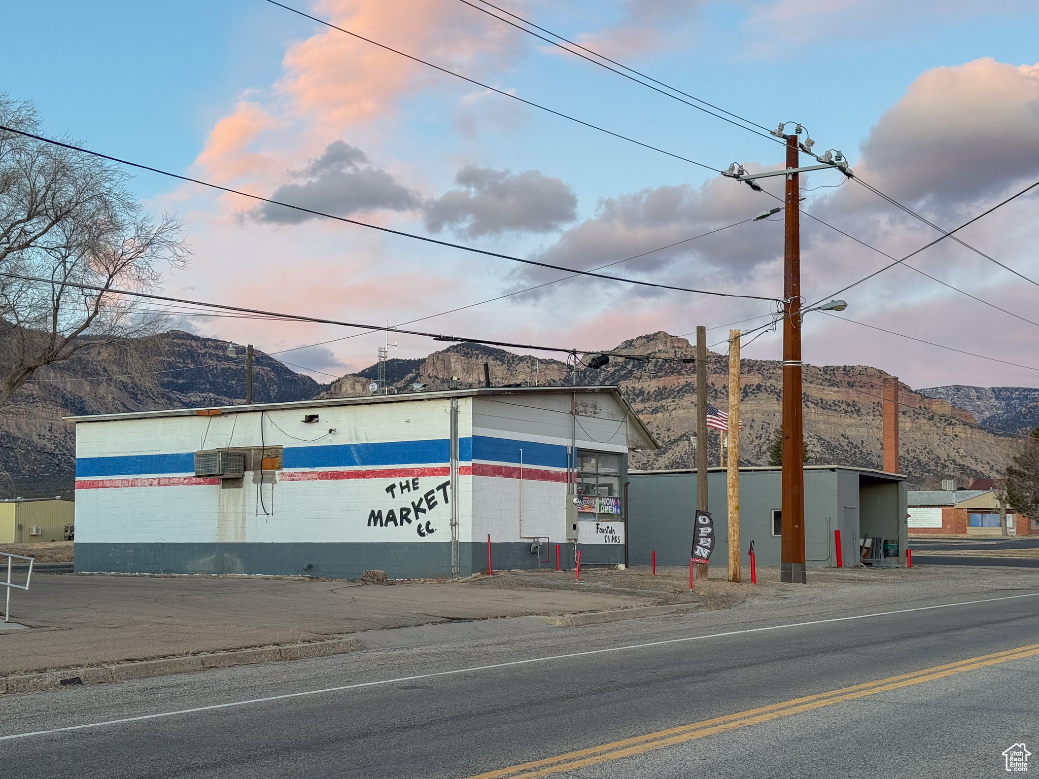 DRAGERTON SUB - Commercial Sale
