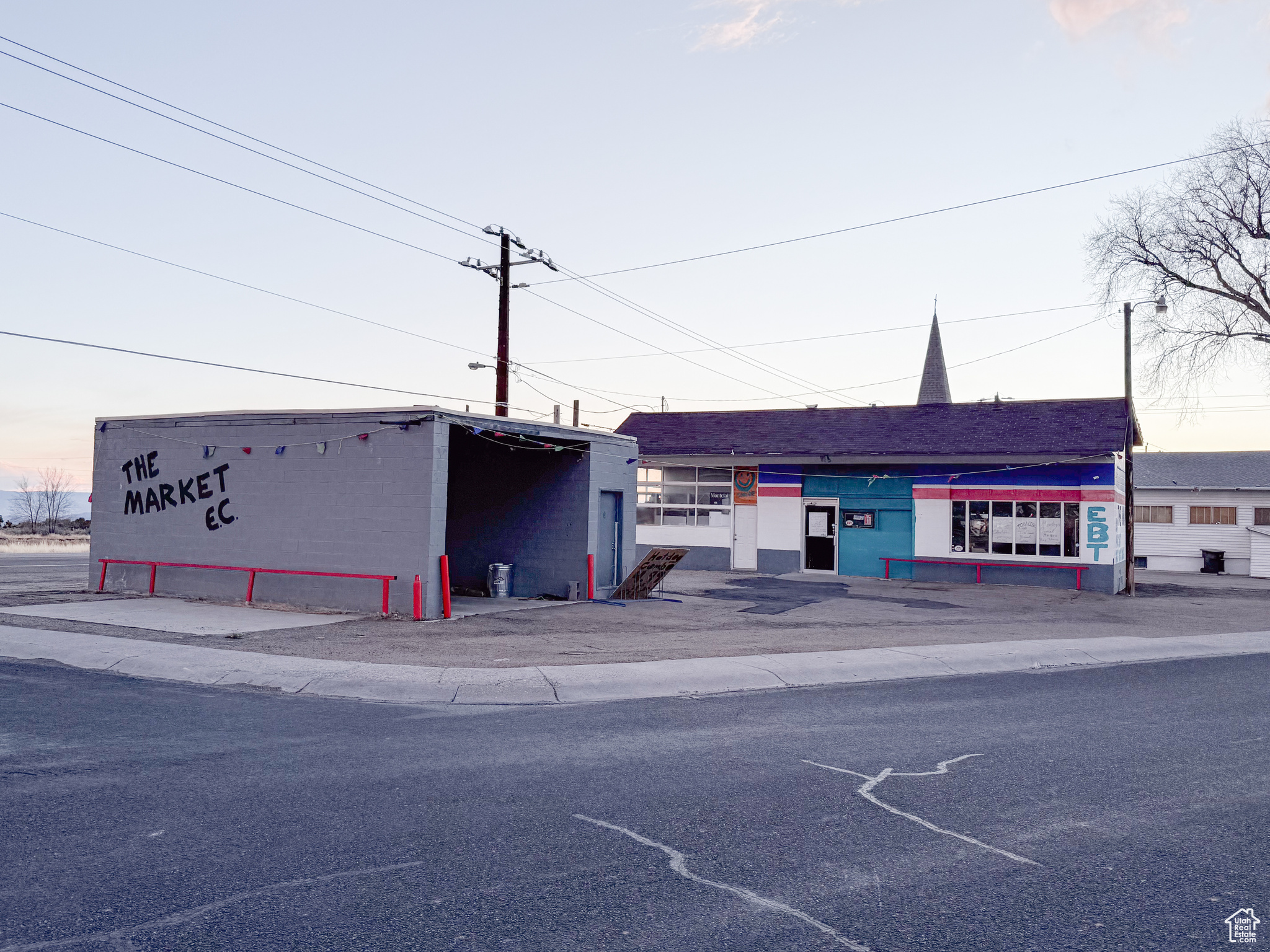 DRAGERTON SUB - Commercial Sale