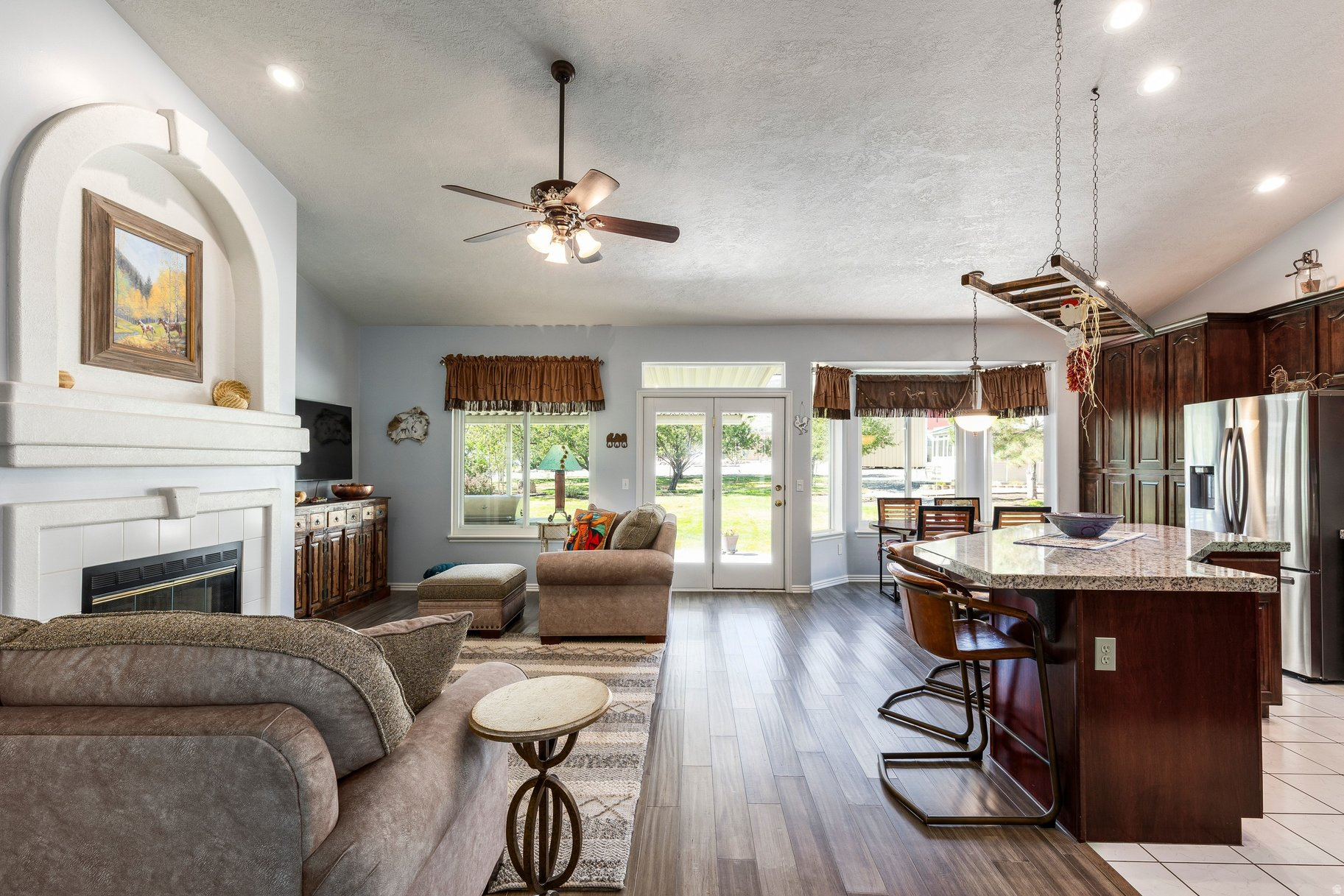 ROSE CREEK ESTATES - Residential