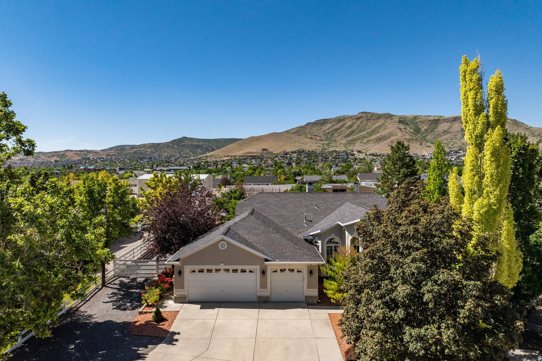 ROSE CREEK ESTATES - Residential