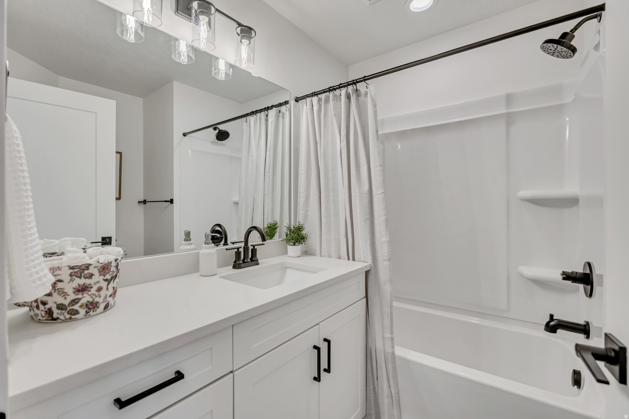 WOODHAVEN ESTATES - Residential