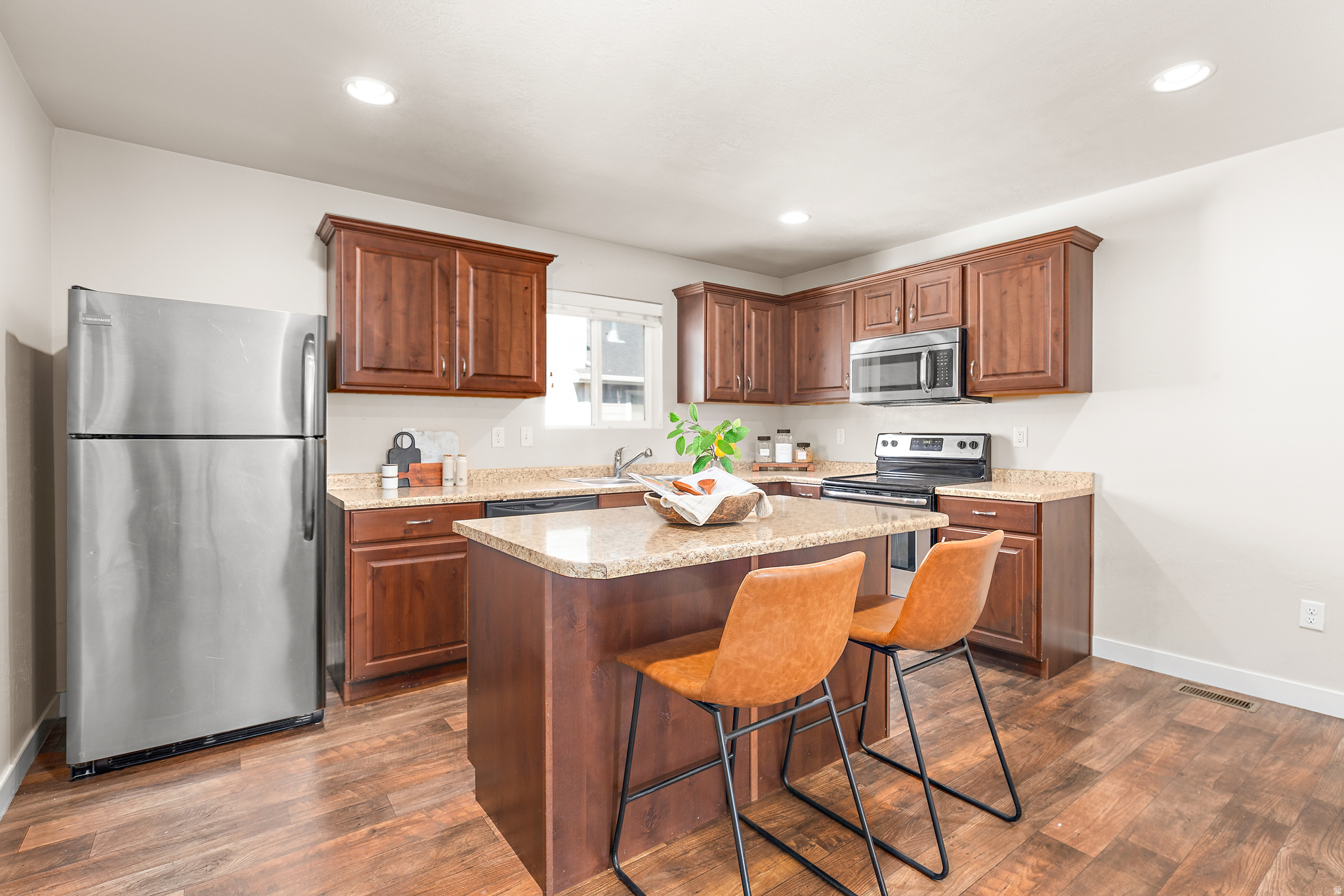 EDGEWATER AT GENEVA - Residential