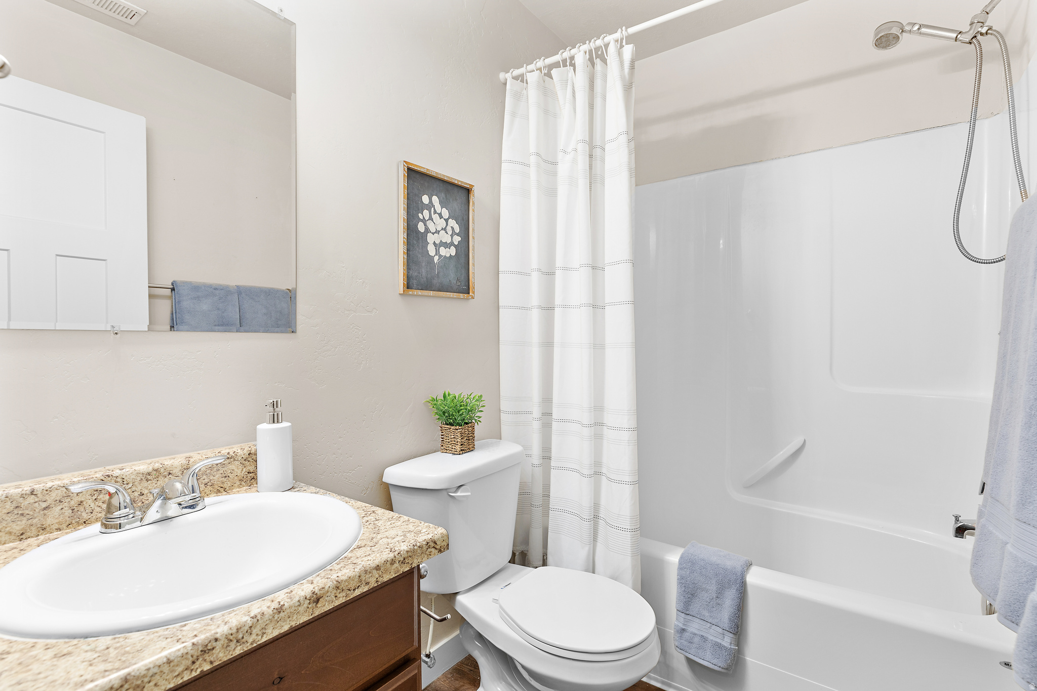 EDGEWATER AT GENEVA - Residential