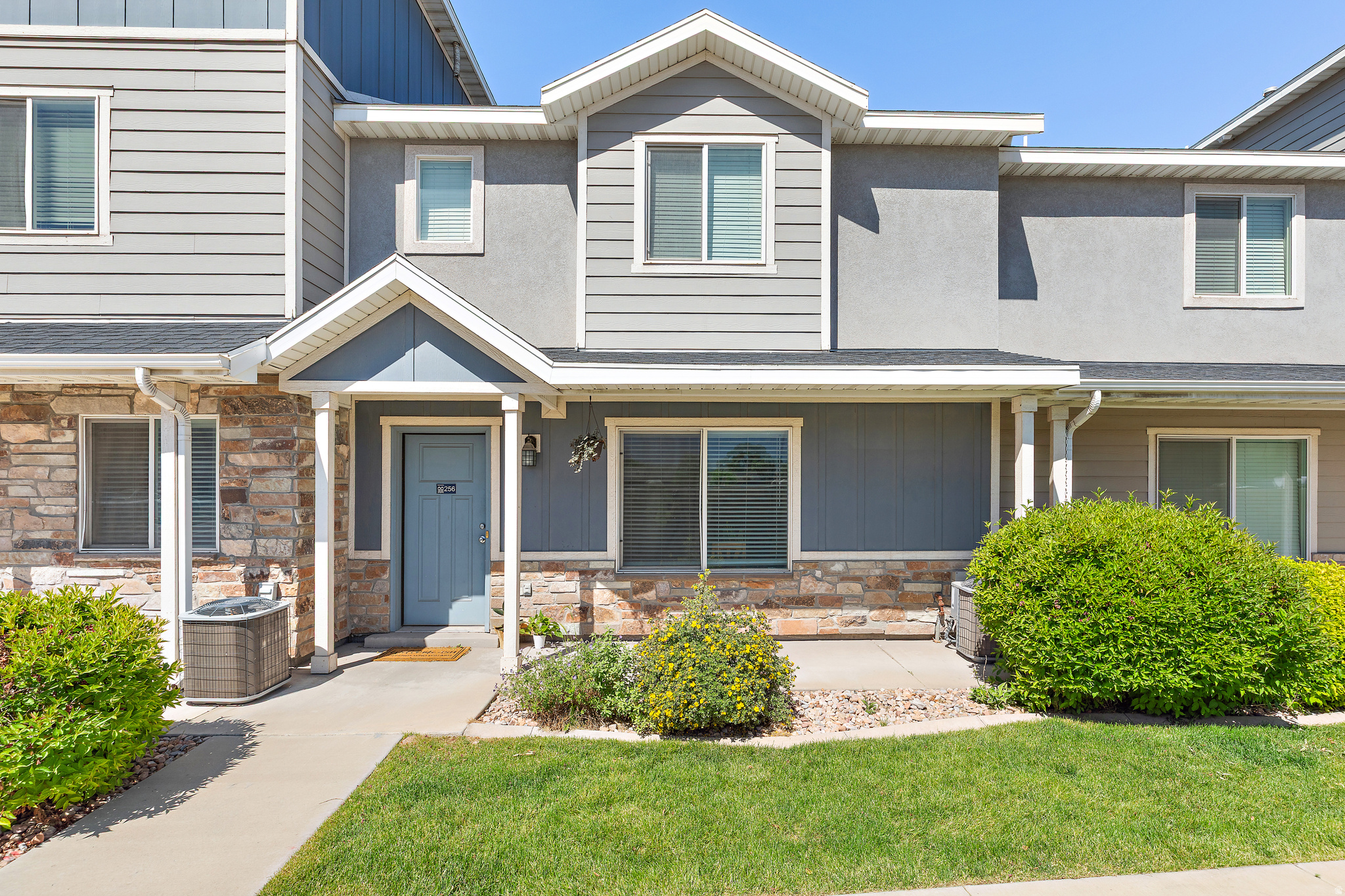 EDGEWATER AT GENEVA - Residential