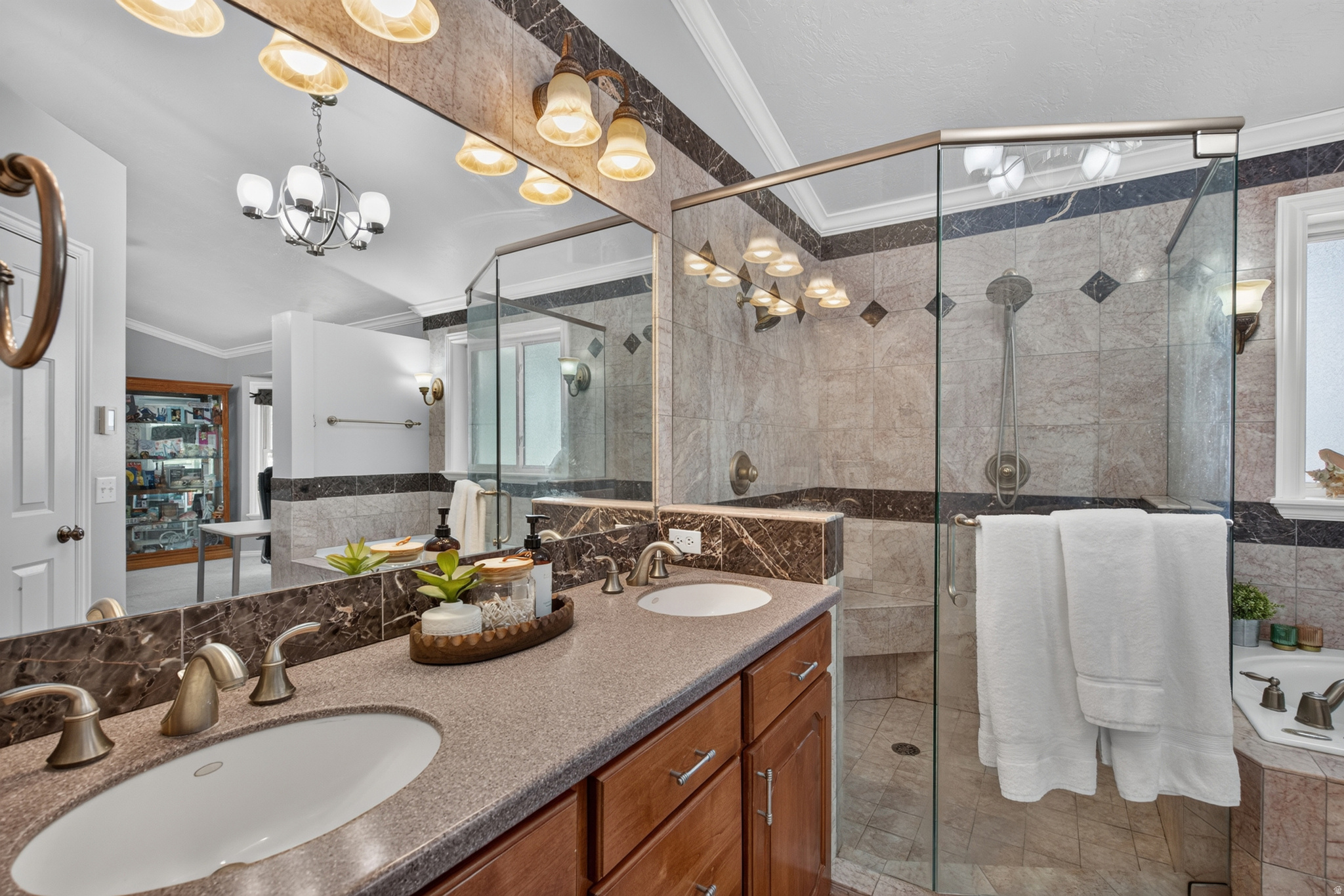 SOUTH POINTE #2 - Residential