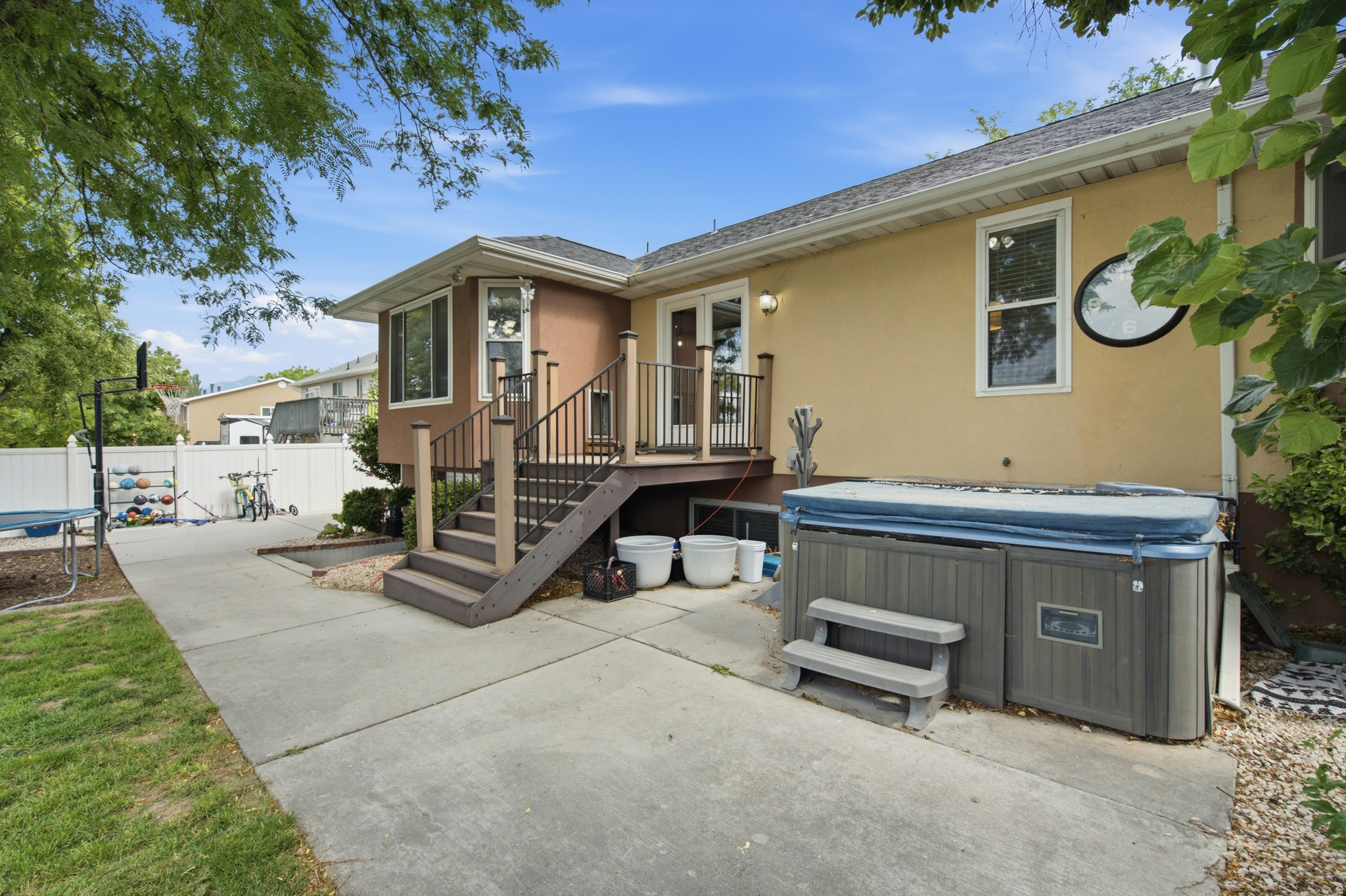 SOUTH POINTE #2 - Residential