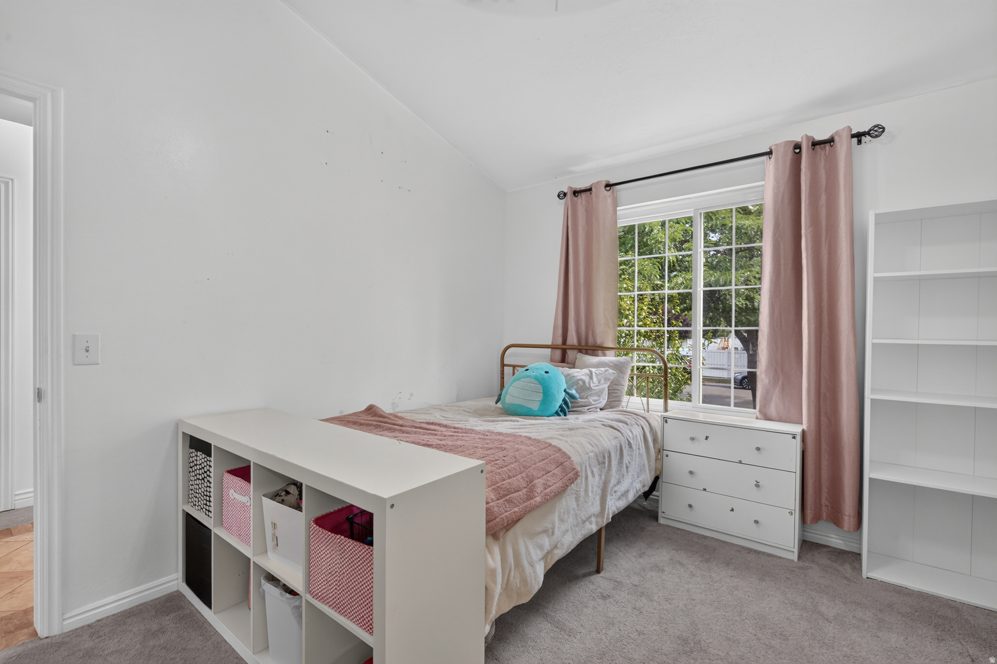 SOUTH POINTE #2 - Residential