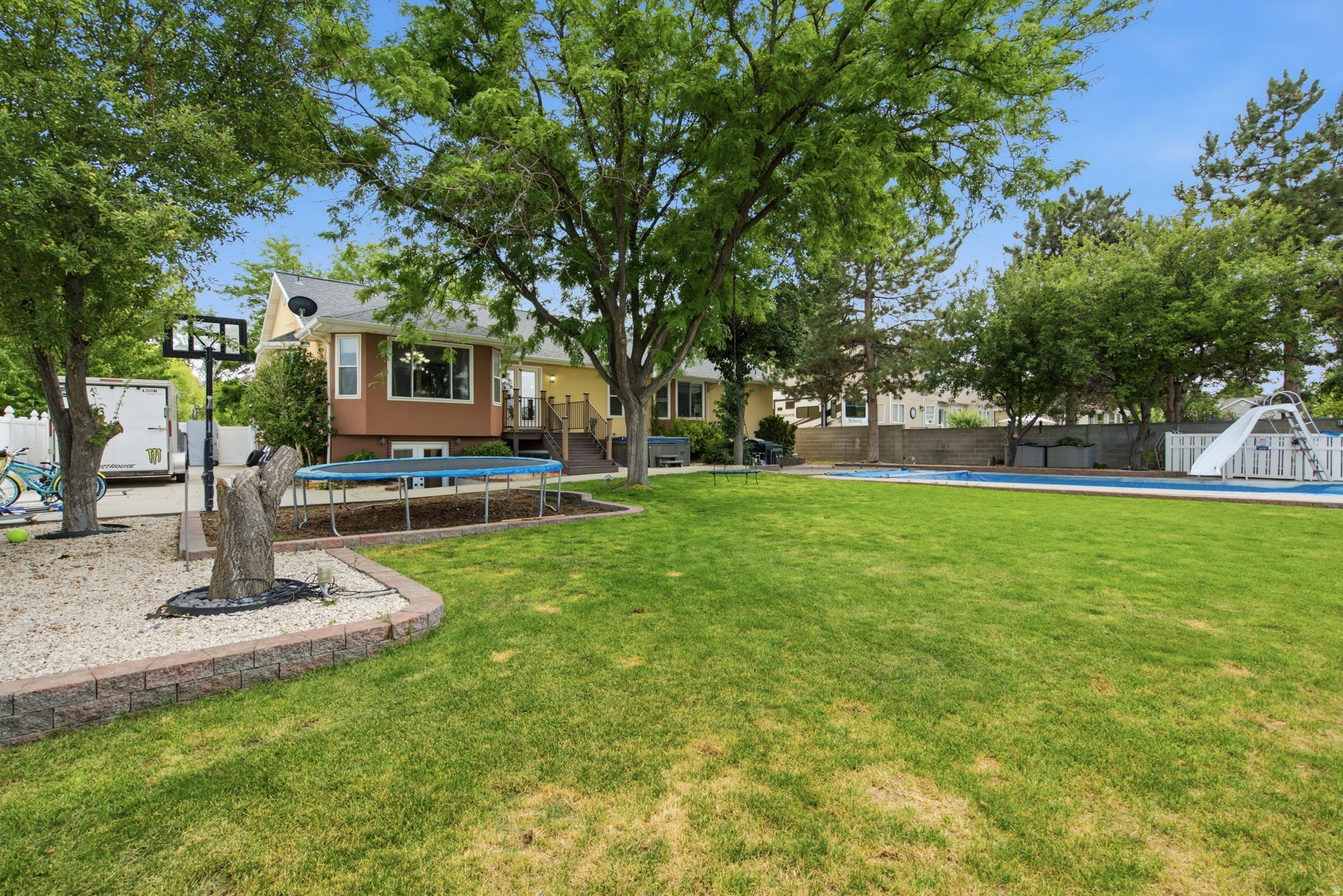 SOUTH POINTE #2 - Residential