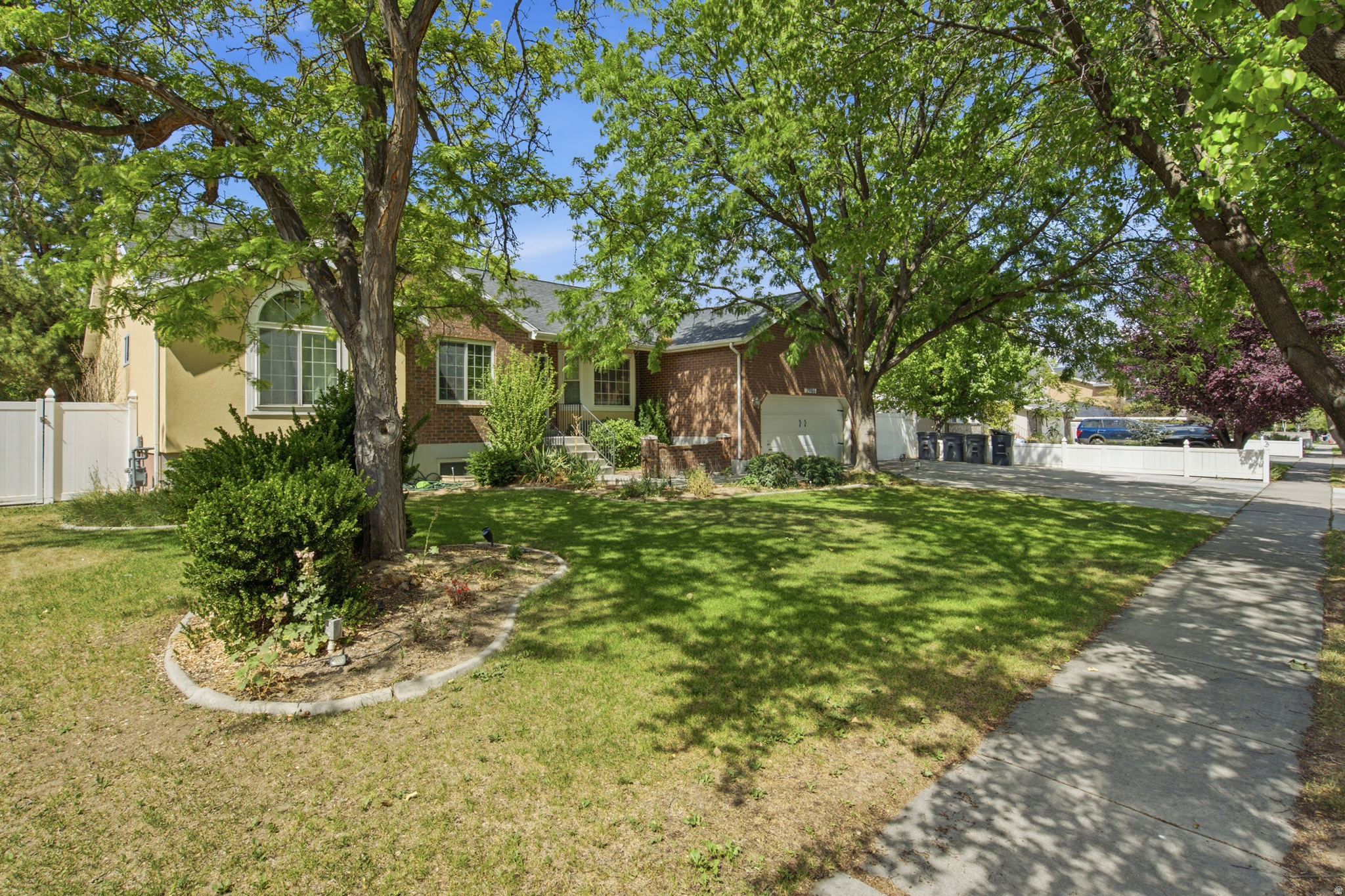 SOUTH POINTE #2 - Residential