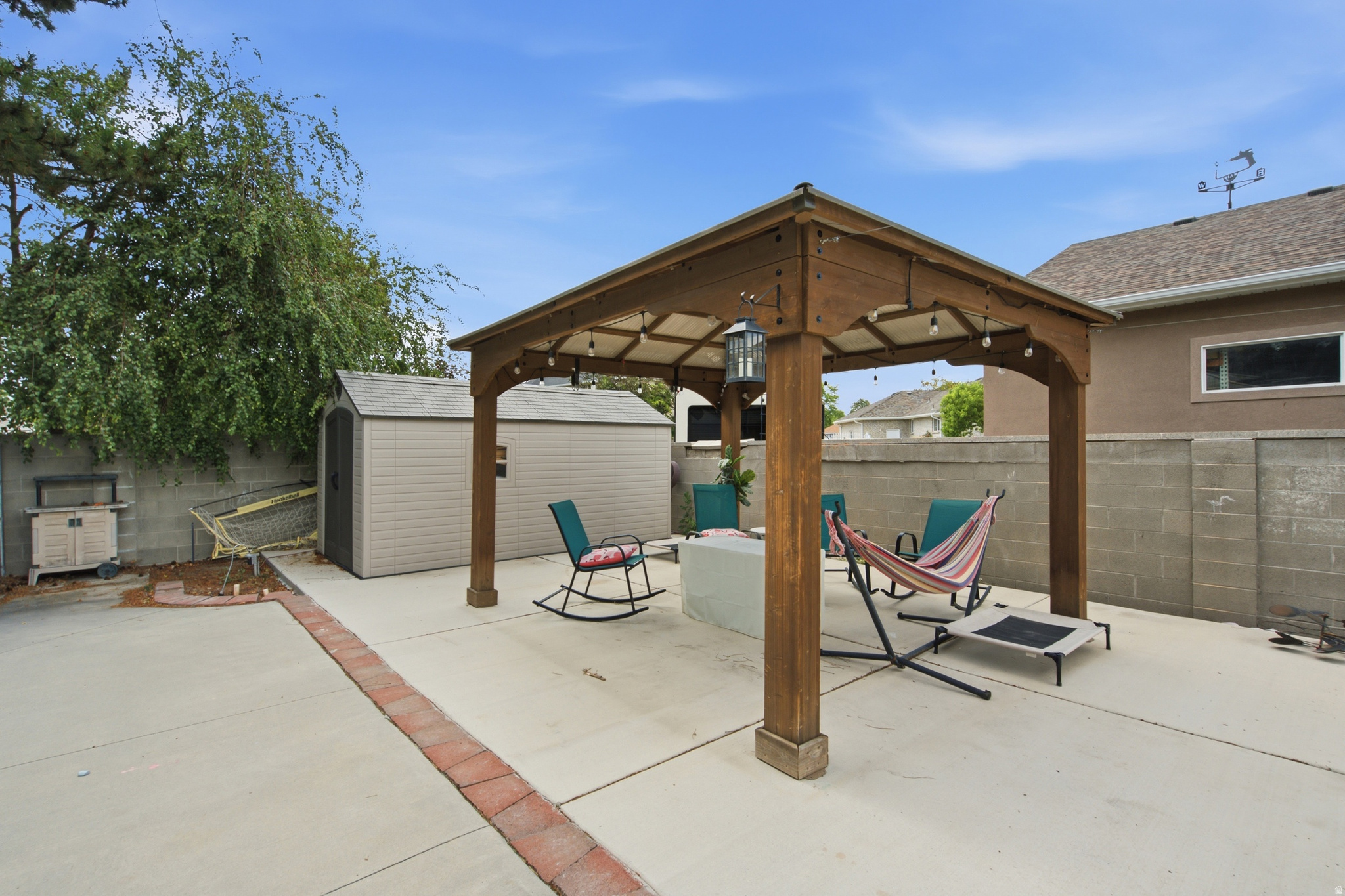 SOUTH POINTE #2 - Residential
