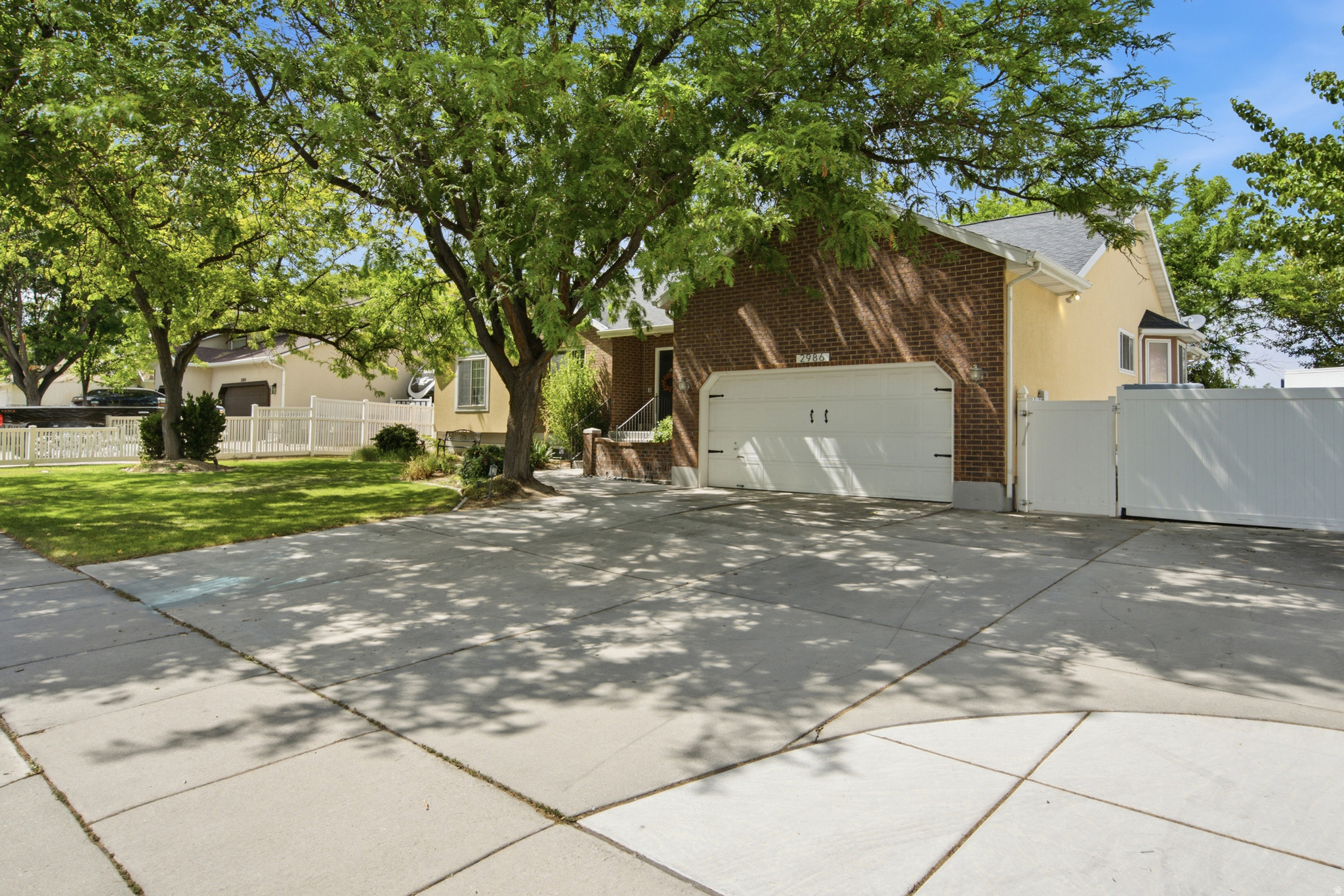 SOUTH POINTE #2 - Residential