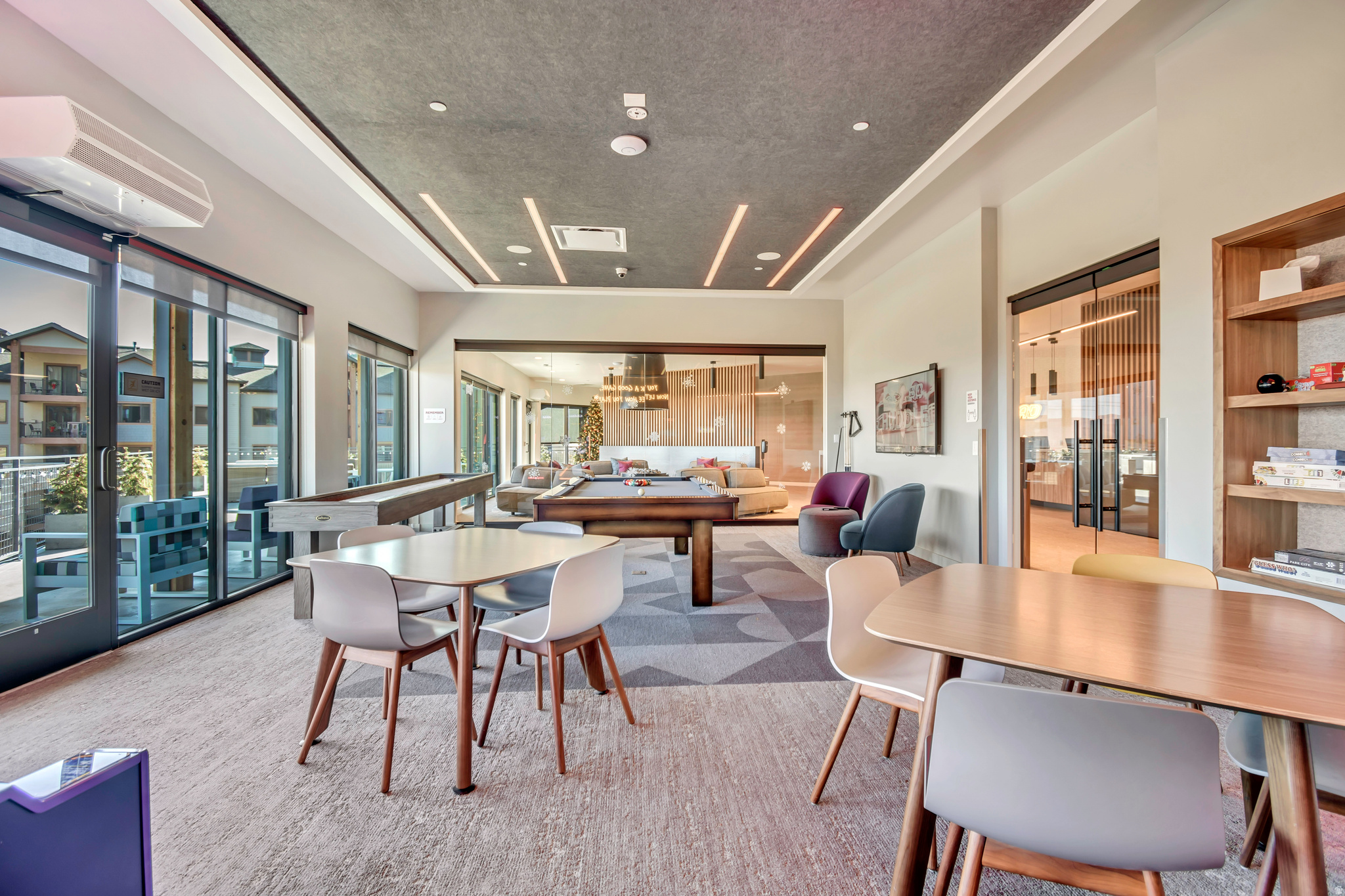 YOTEL - Residential