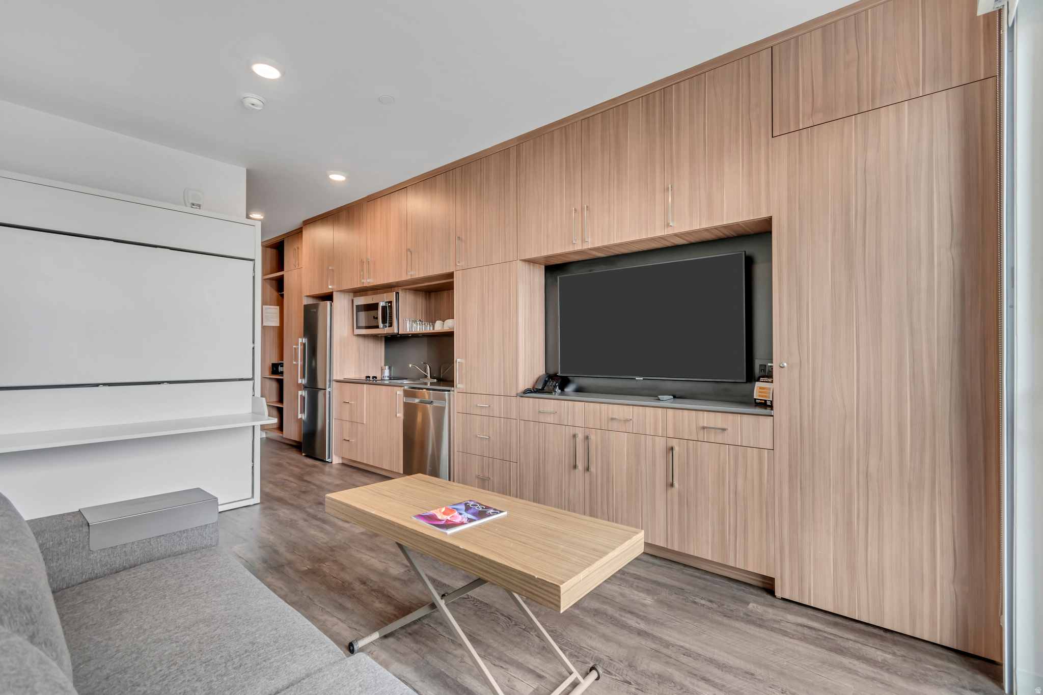 YOTEL - Residential