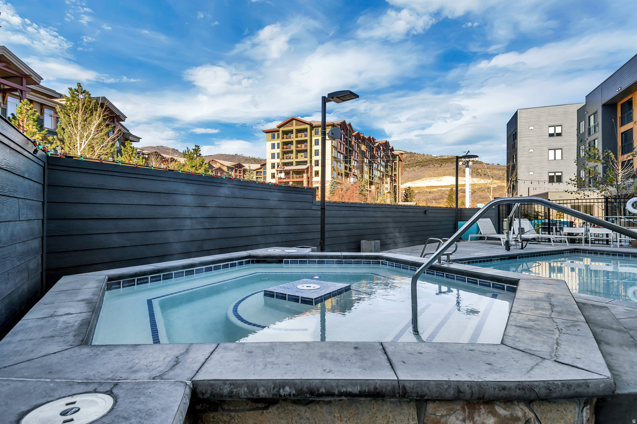 YOTEL - Residential