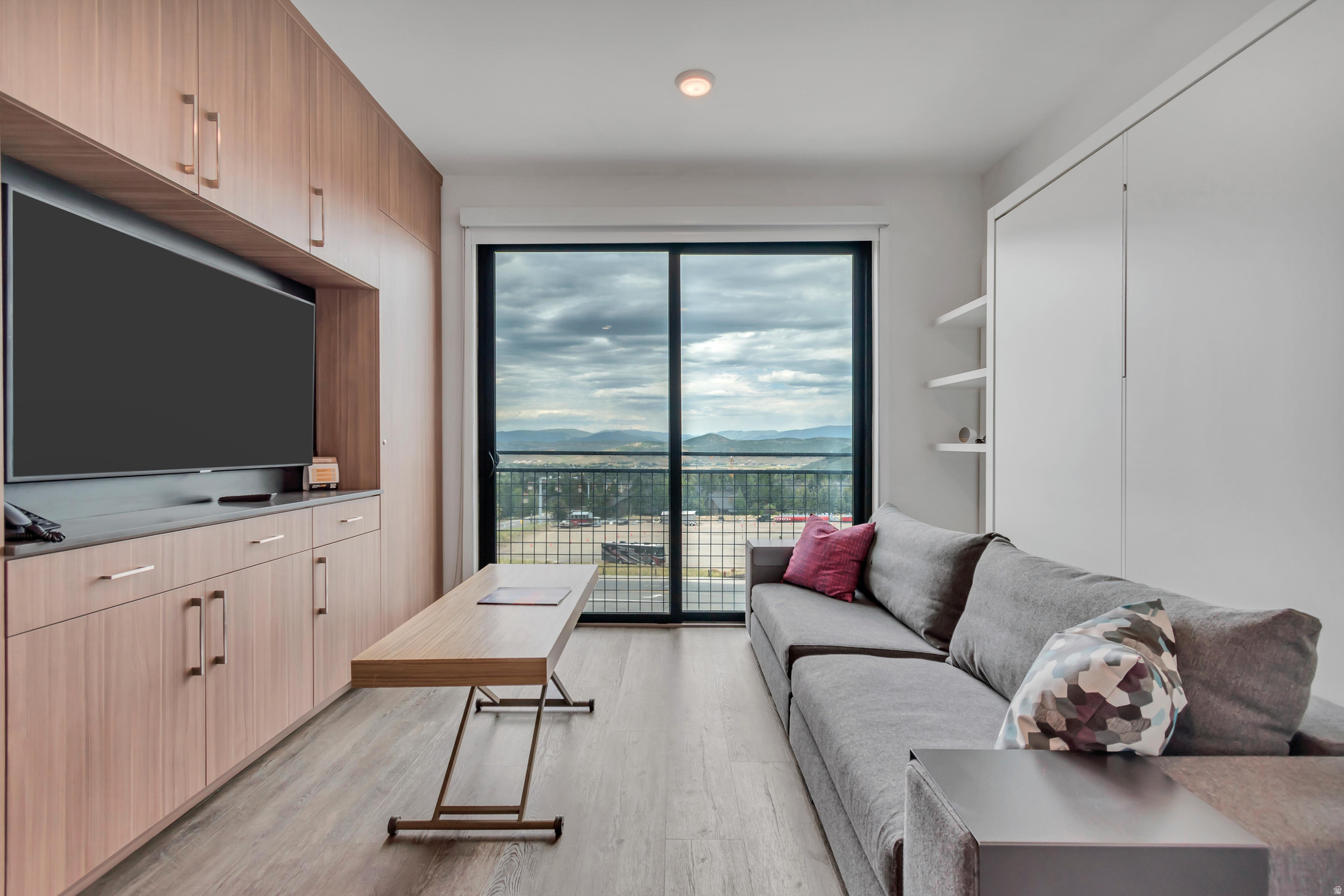 YOTEL - Residential