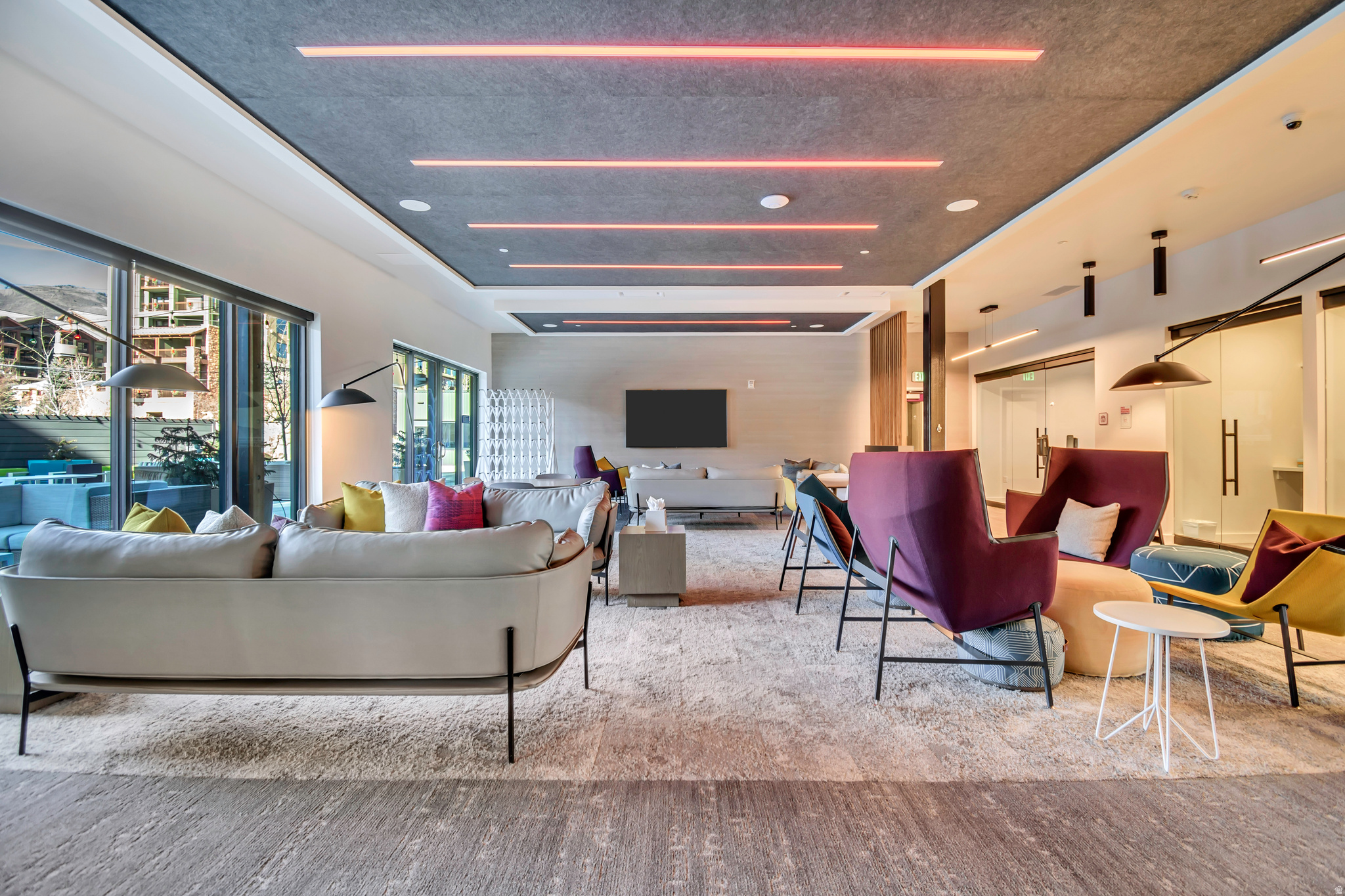 YOTEL - Residential