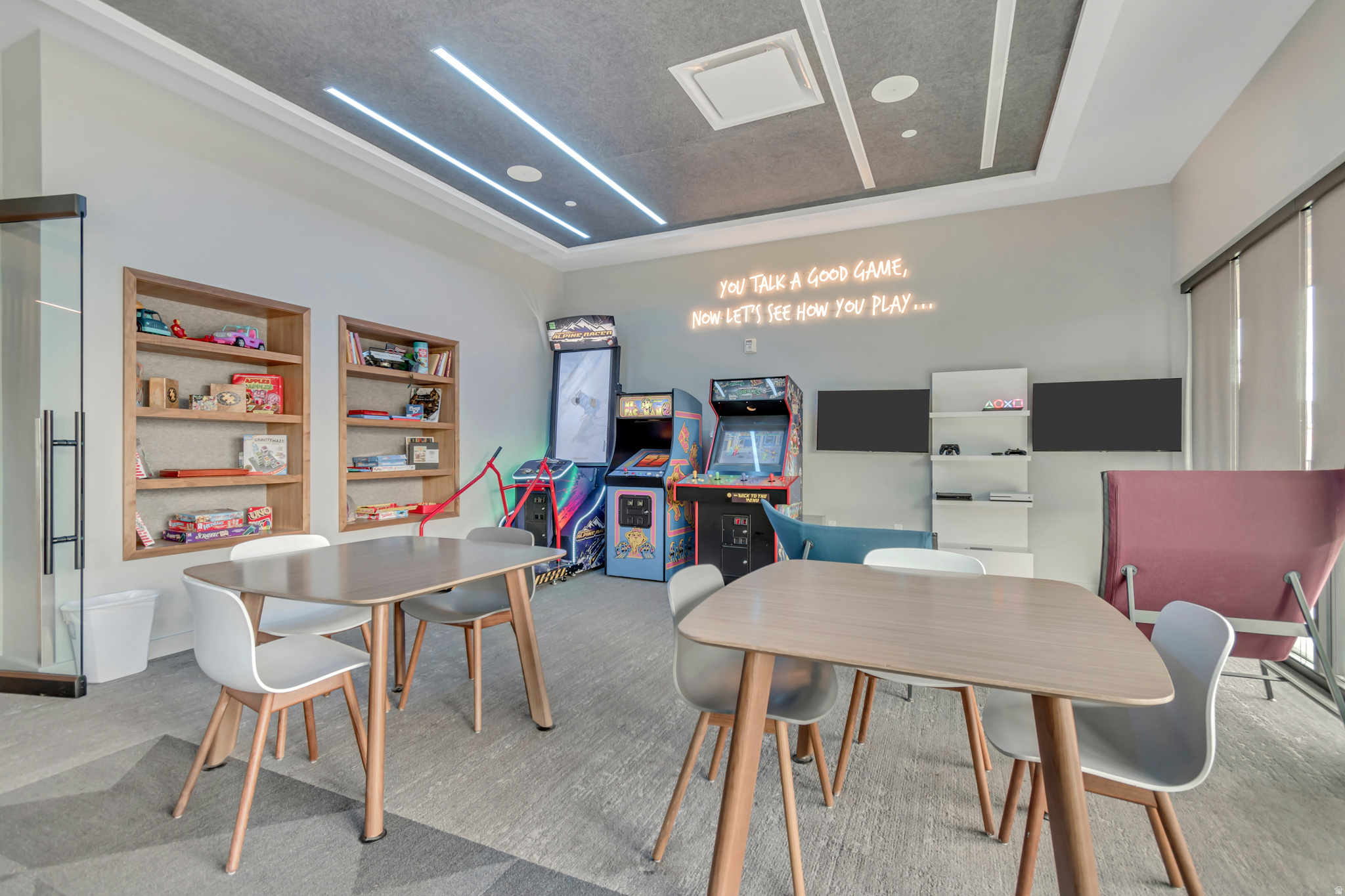 YOTEL - Residential