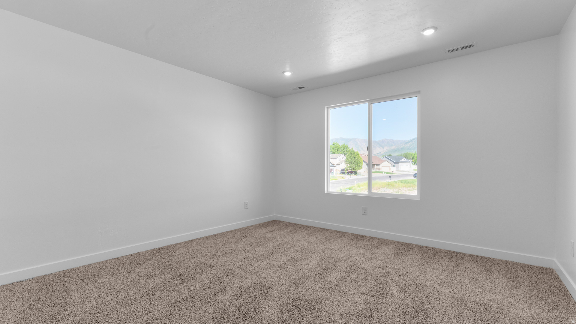 WESTERN ACRES - Residential