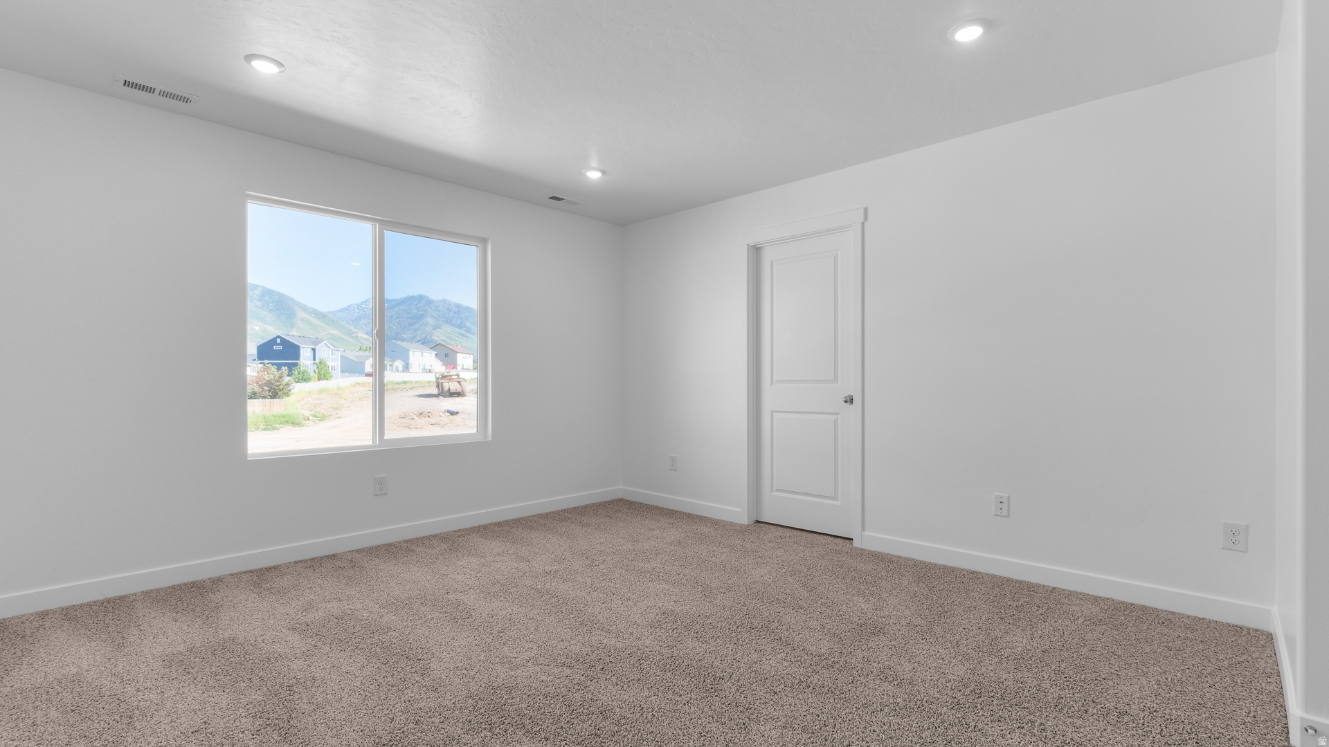 WESTERN ACRES - Residential