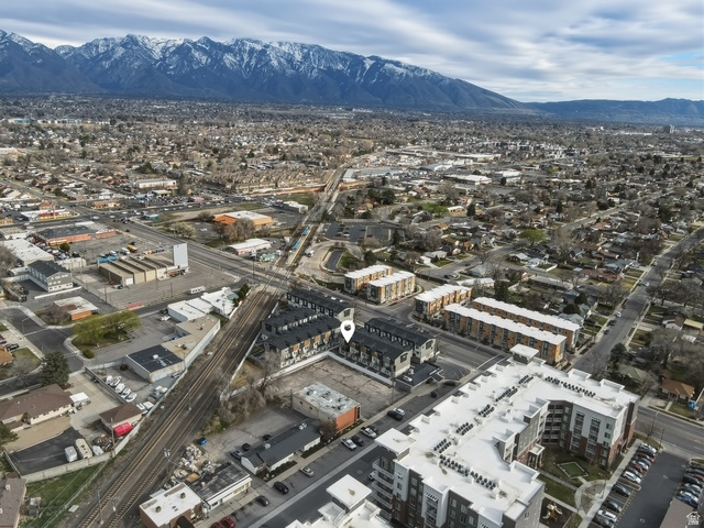 C STREET - Residential