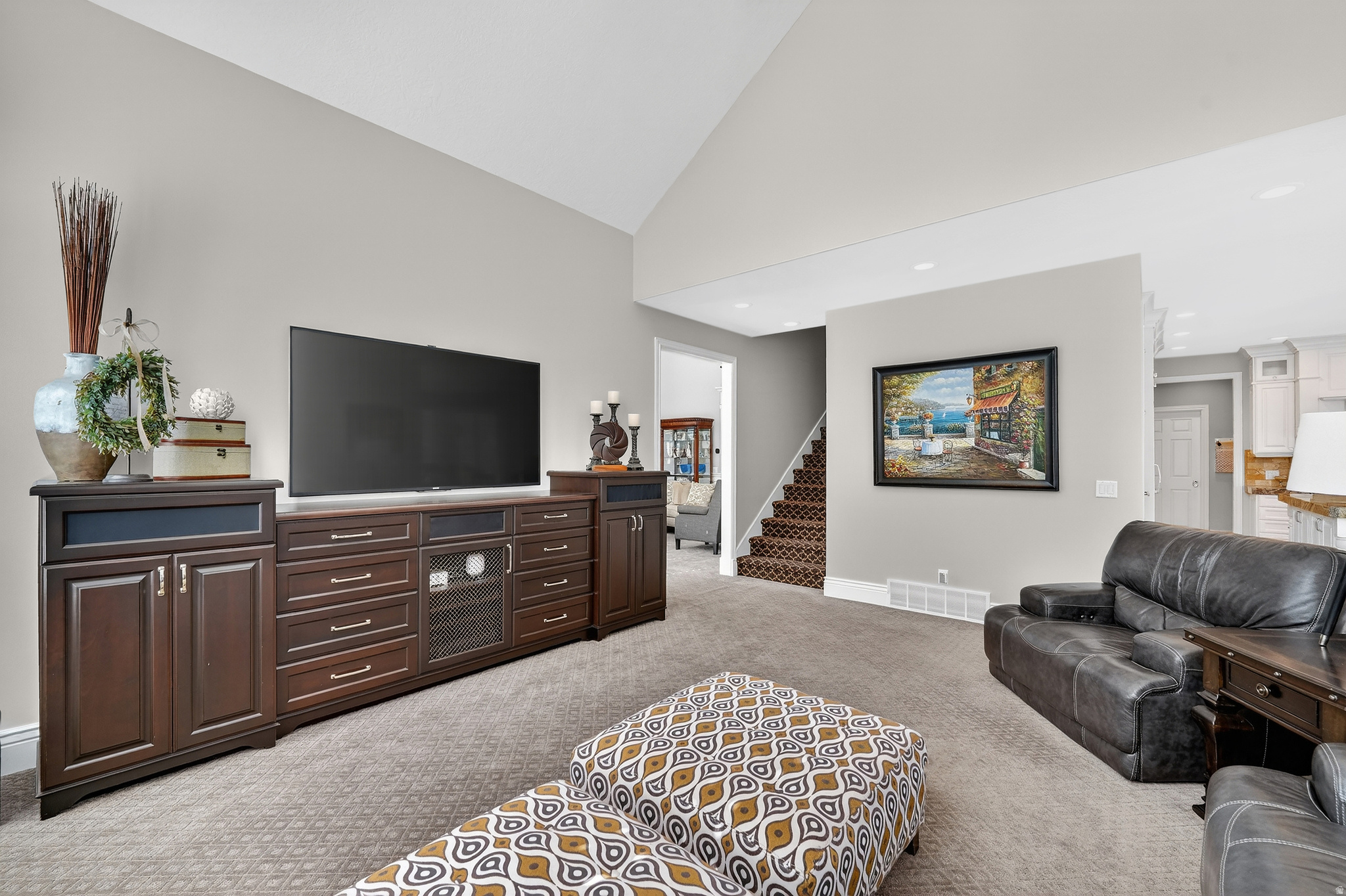 DRAPER HEIGHTS - Residential