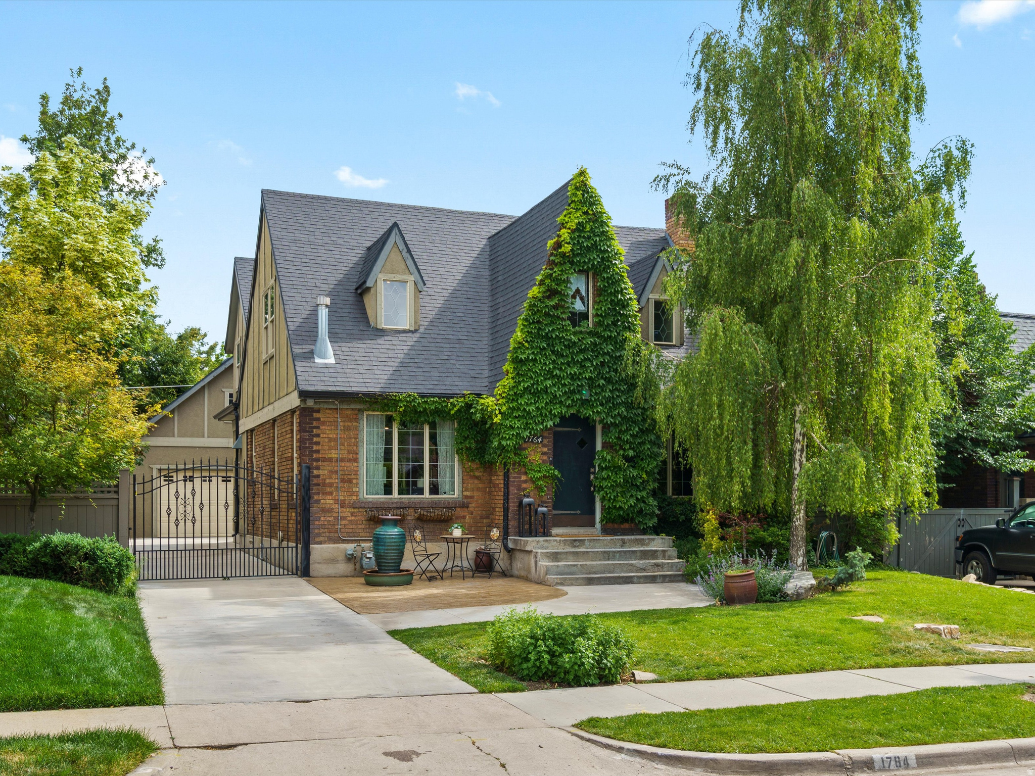 UPPER YALE 2ND ADD - Residential