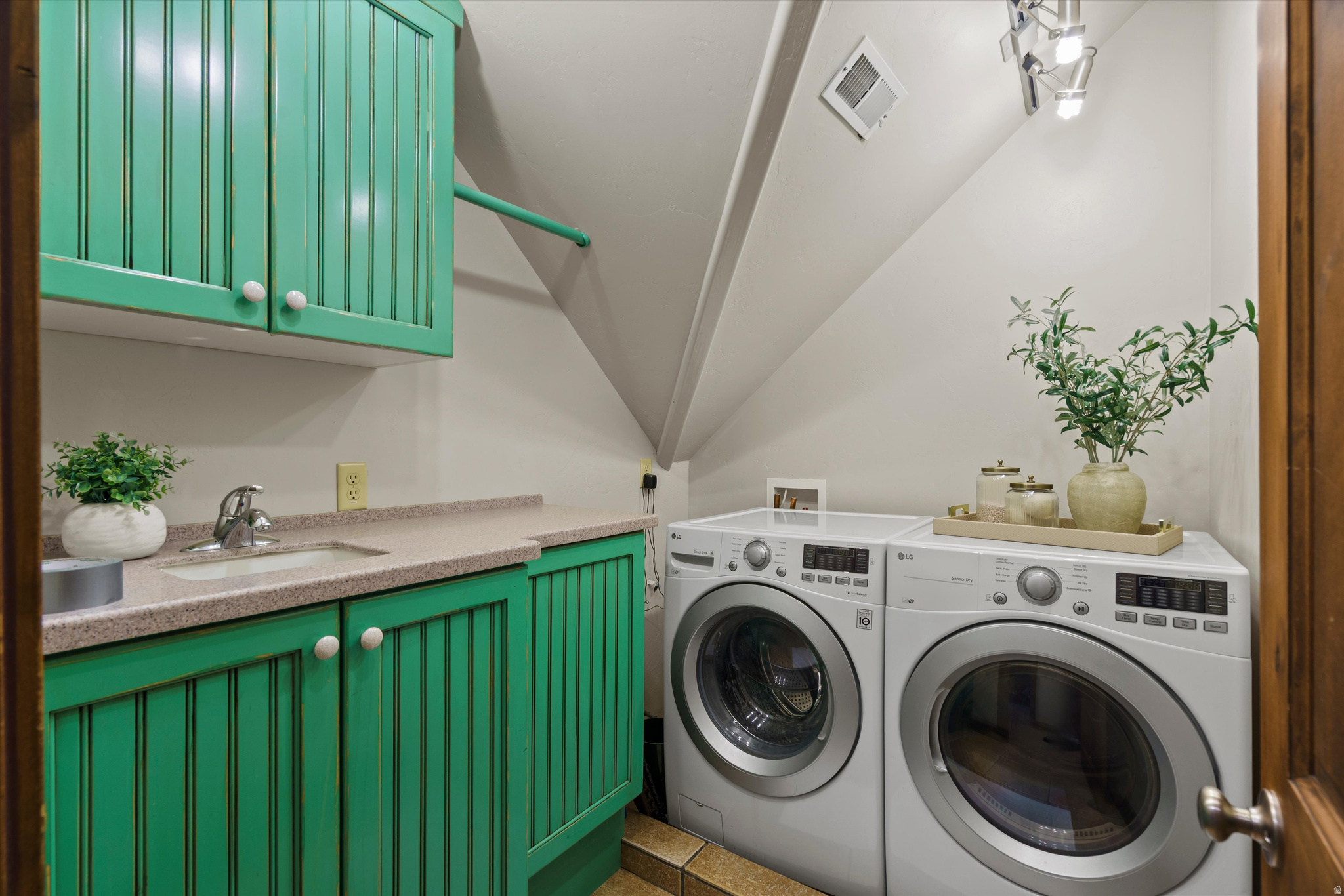 UPPER YALE 2ND ADD - Residential