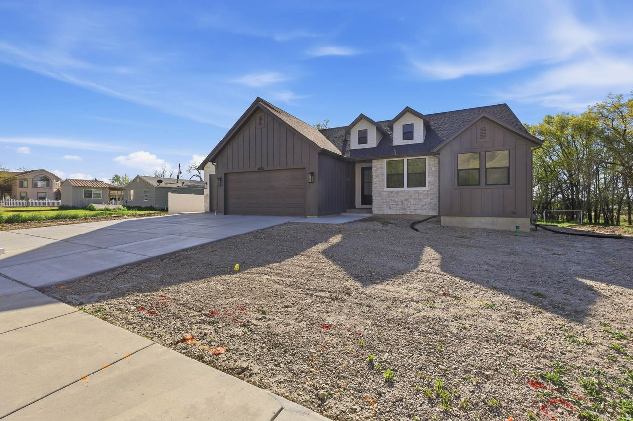 MINOR SUBDIVISION - Residential