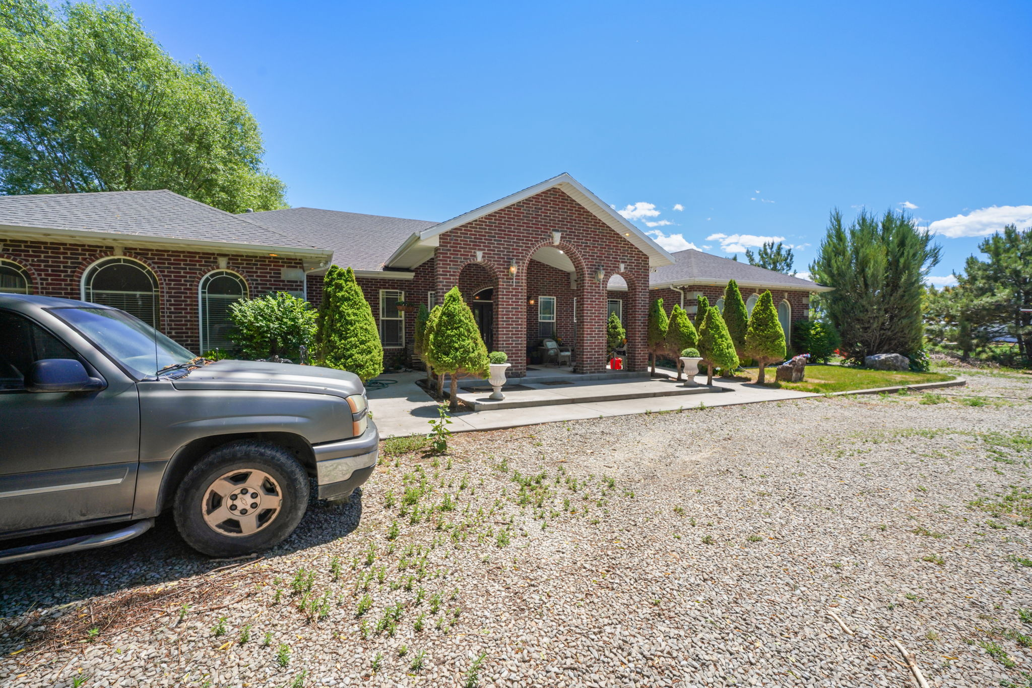CARAS ACRES - Residential
