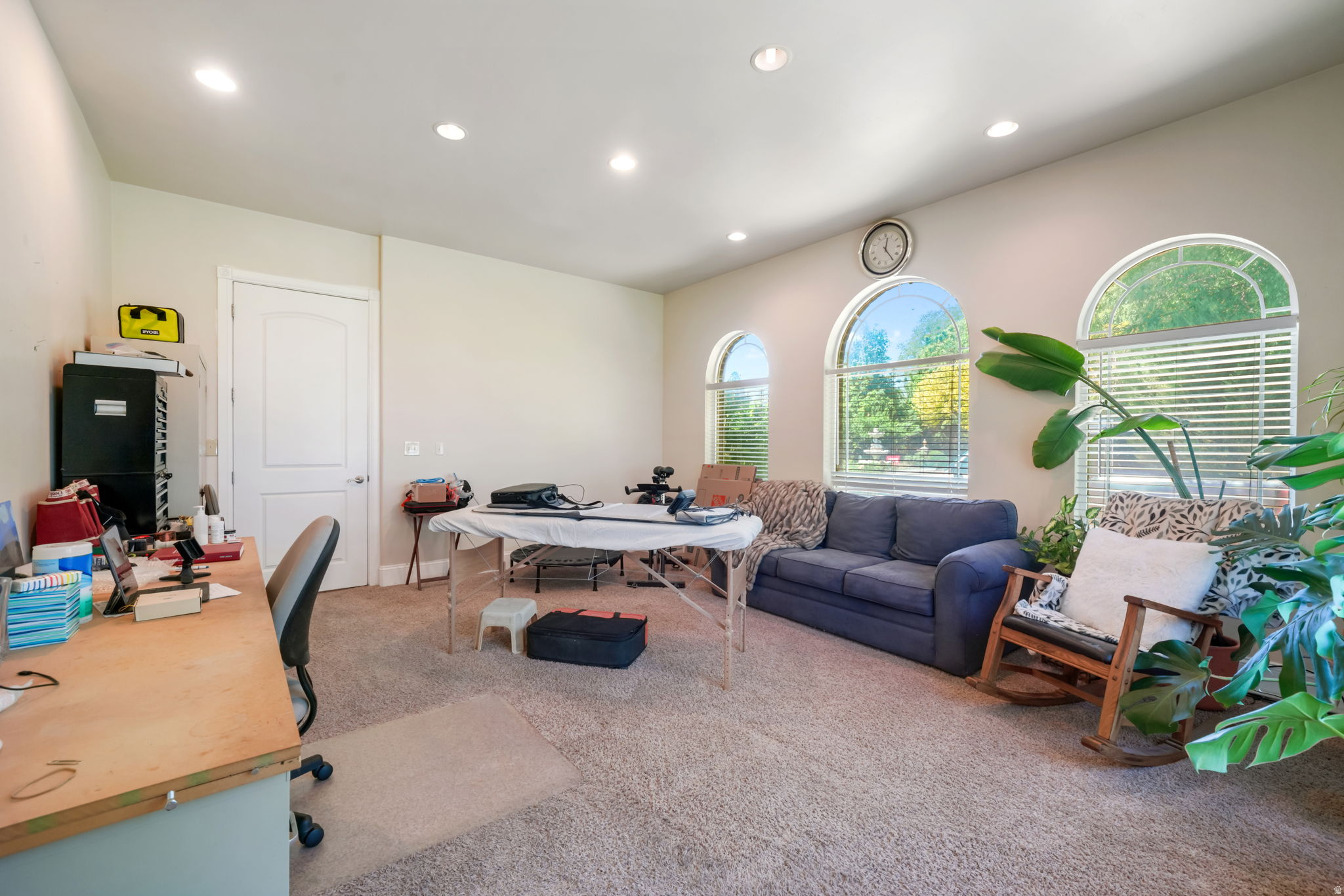 CARAS ACRES - Residential