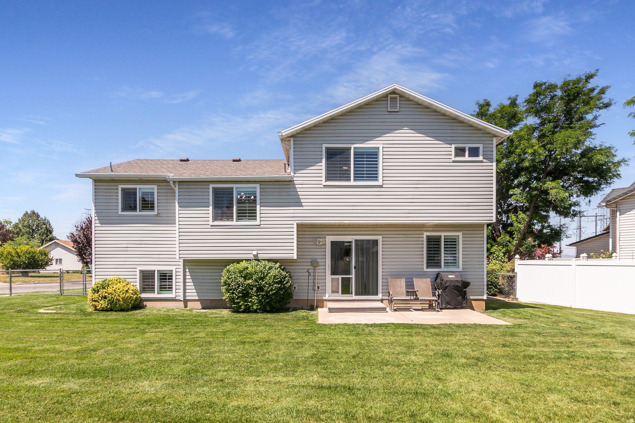 MIDLAND MEADOWS - Residential