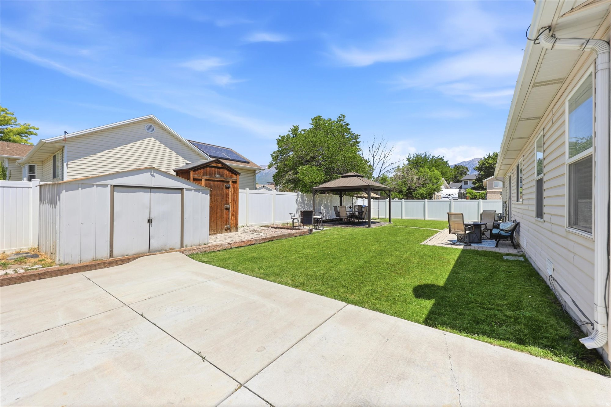 SPRINGWATER PARK - Residential