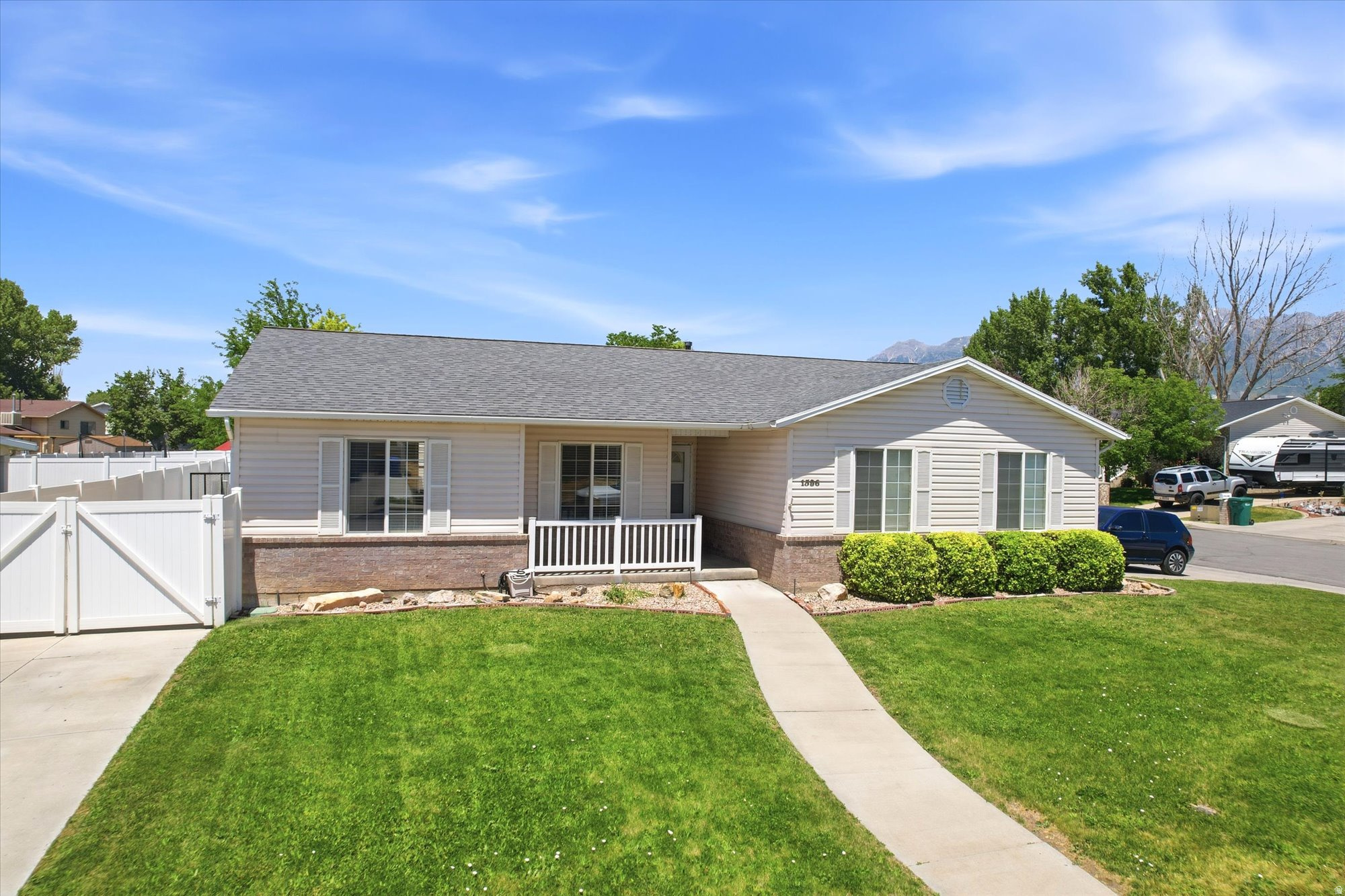 SPRINGWATER PARK - Residential