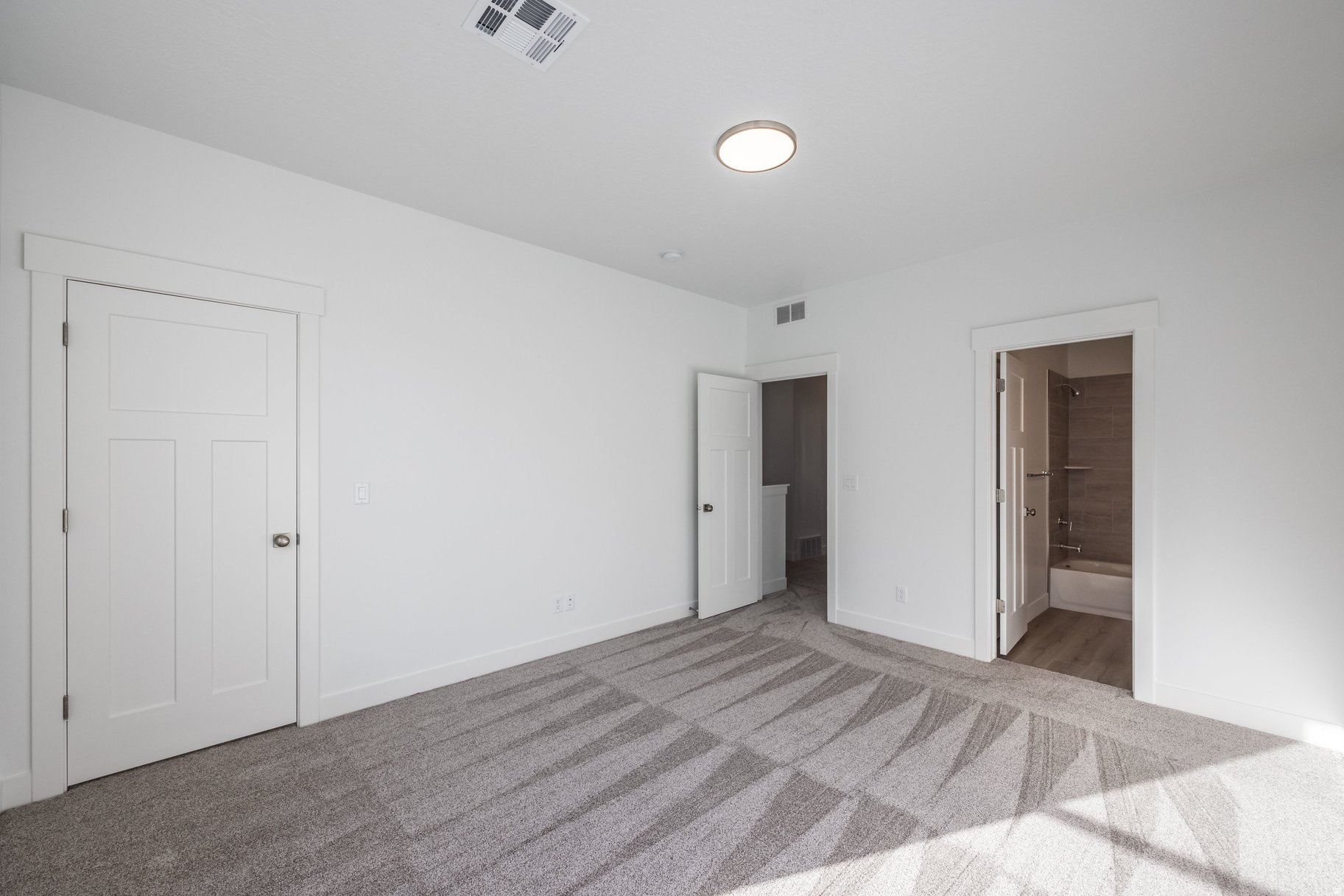 RIDGE - Residential