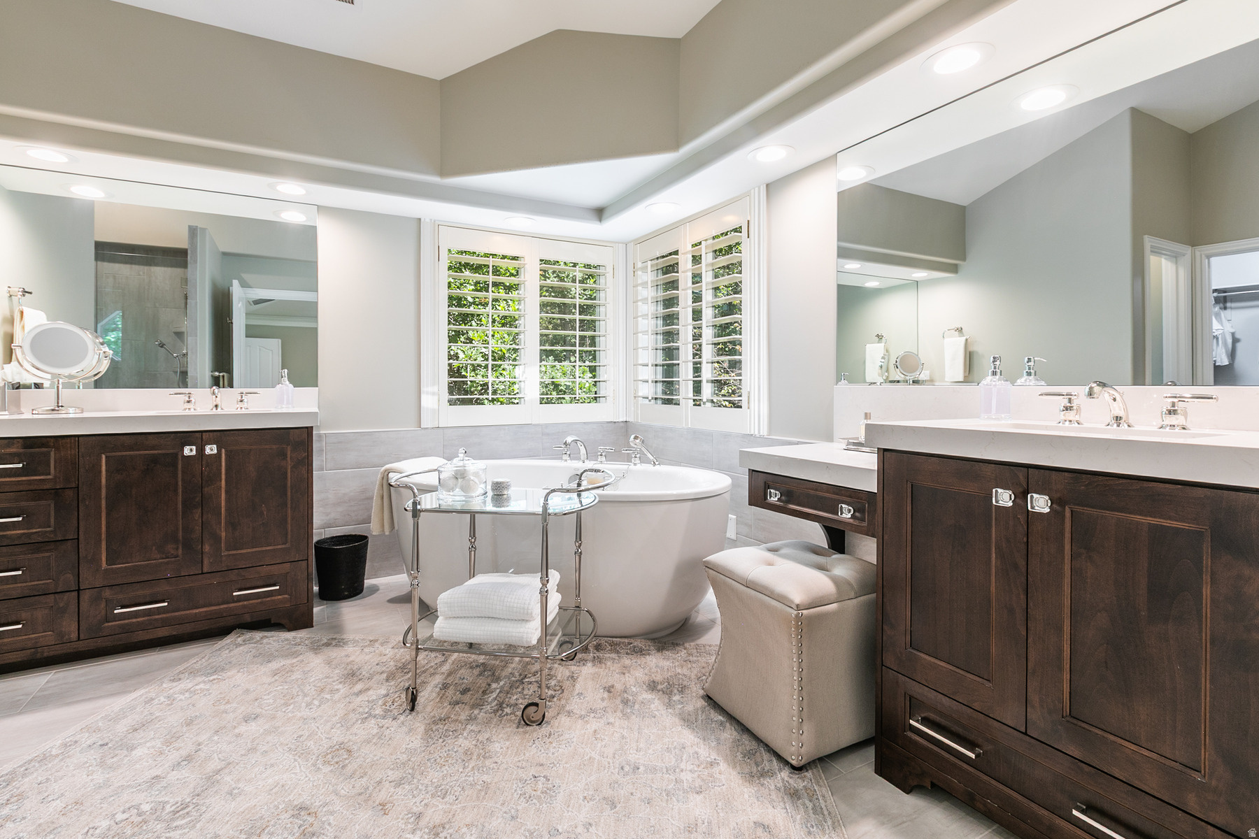 EAGLEWOOD COVE - Residential