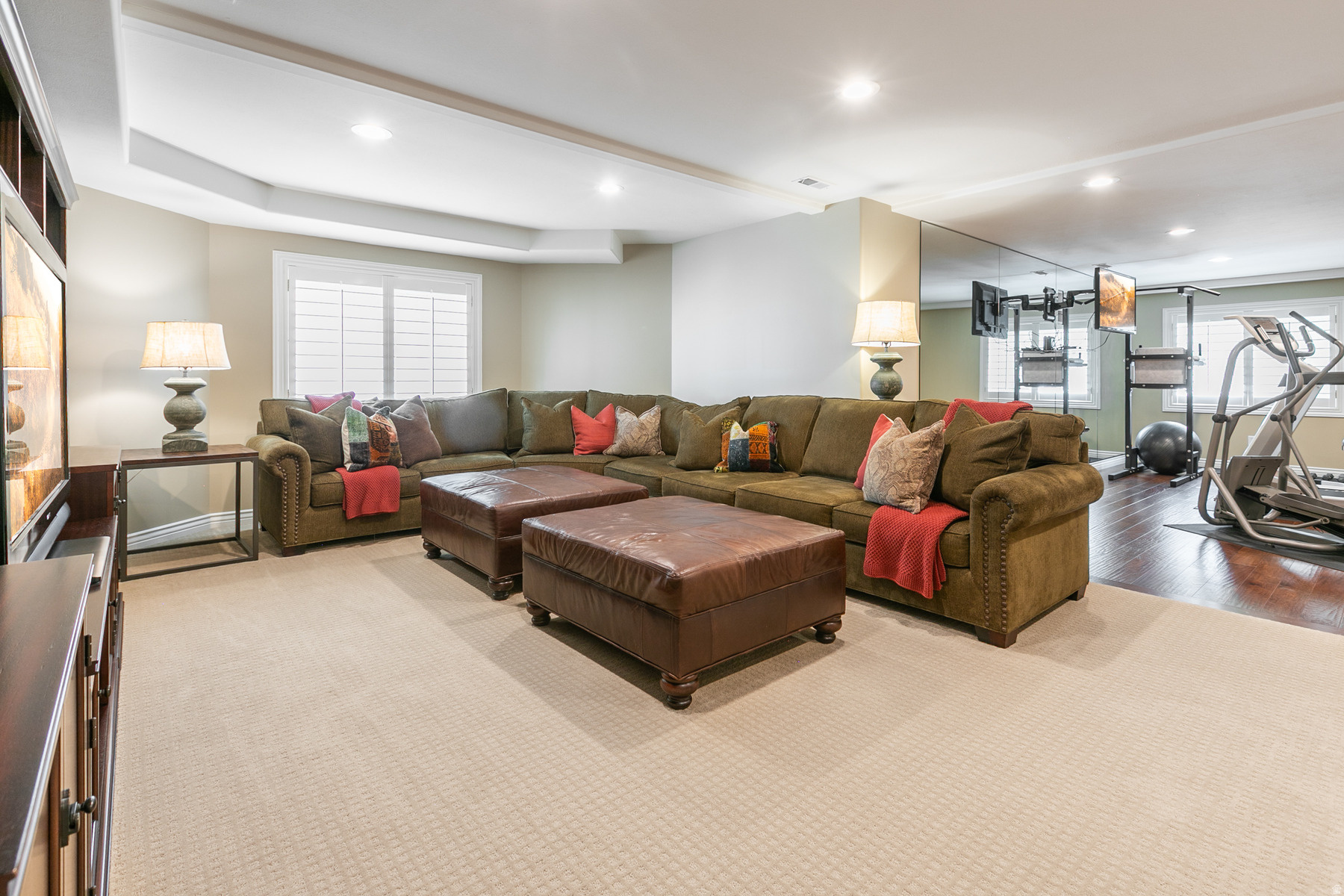 EAGLEWOOD COVE - Residential