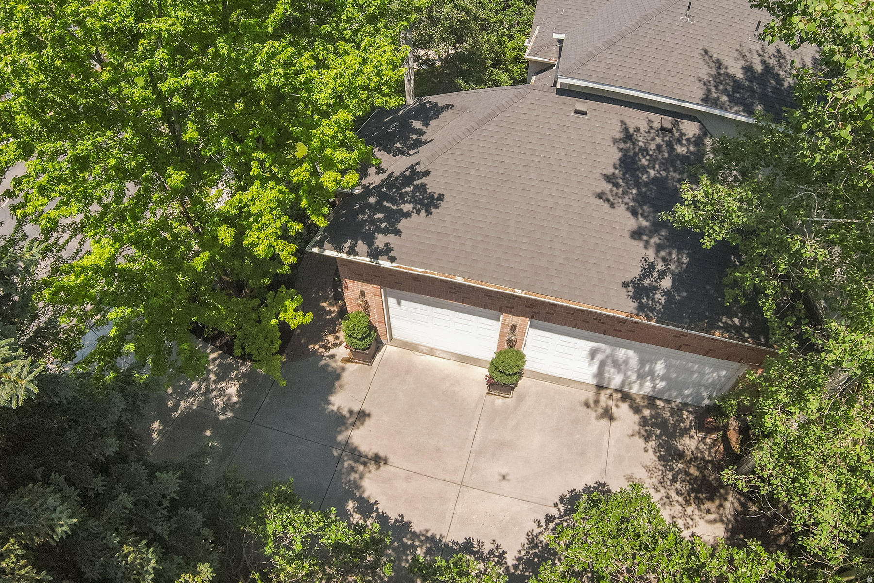 EAGLEWOOD COVE - Residential