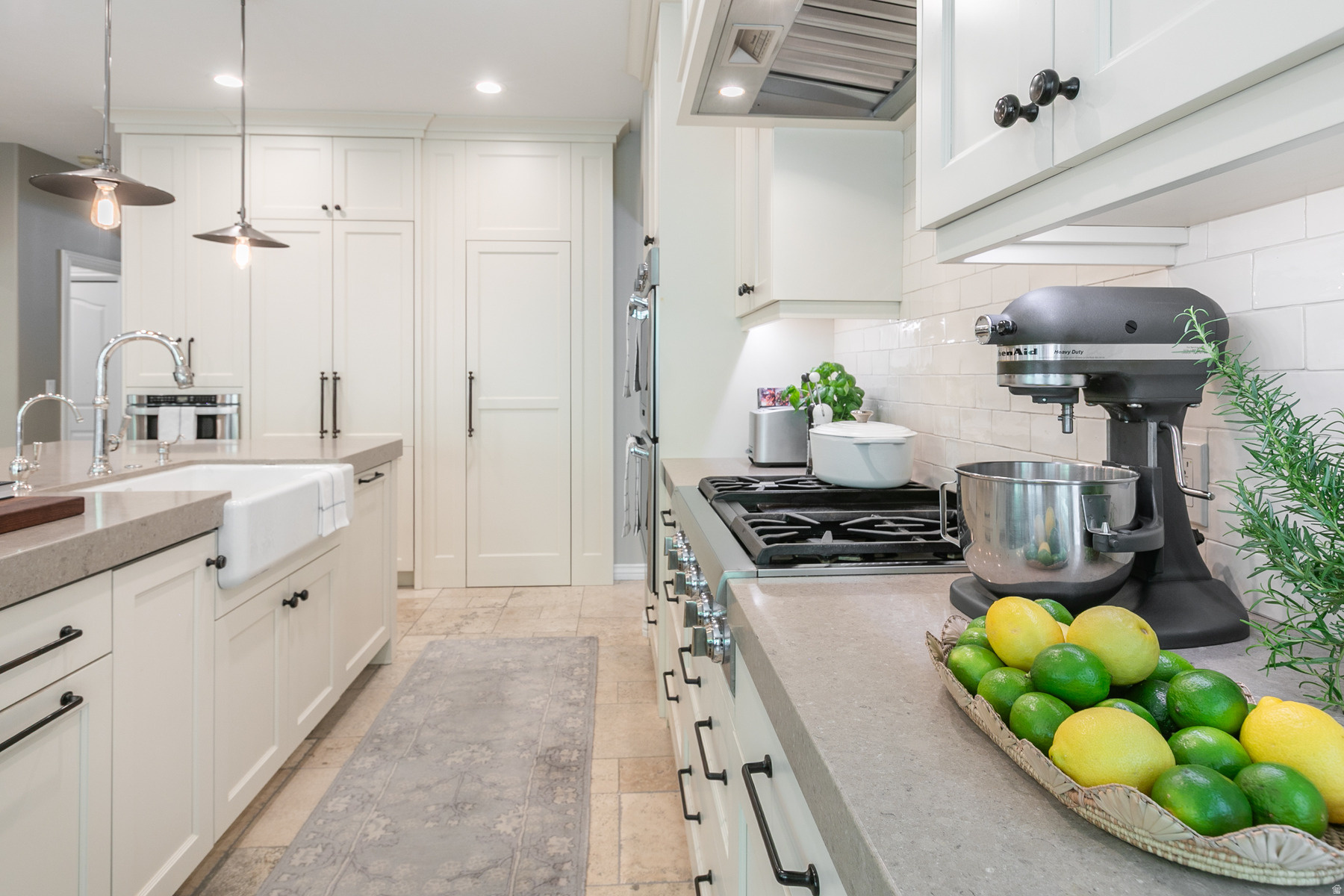 EAGLEWOOD COVE - Residential