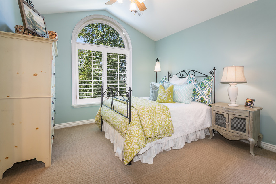 EAGLEWOOD COVE - Residential