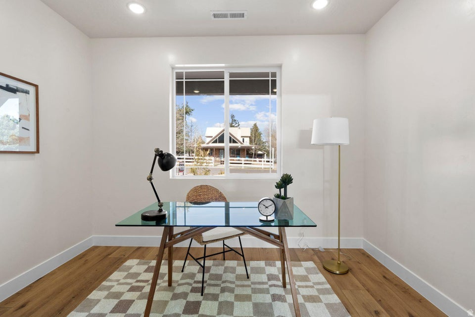 PINE VALLEY MEADOWS AMD - Residential