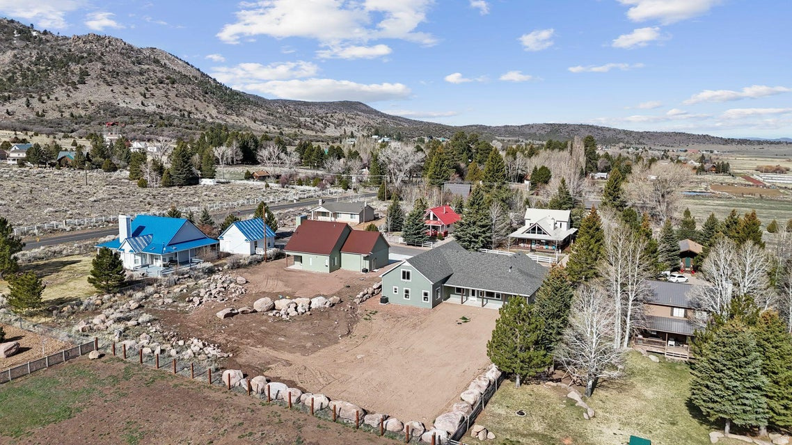 PINE VALLEY MEADOWS AMD - Residential