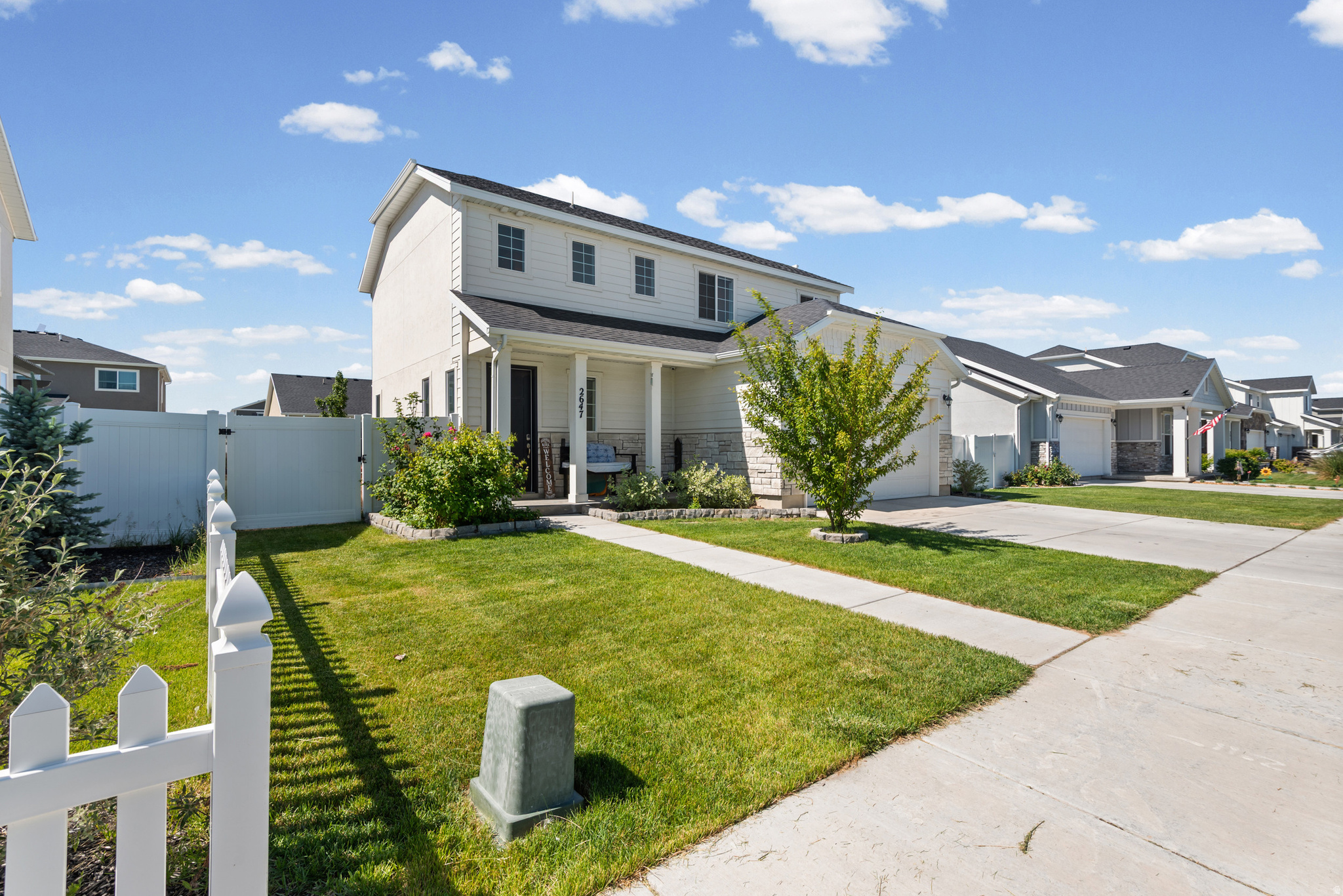 THE FIELDS - Residential