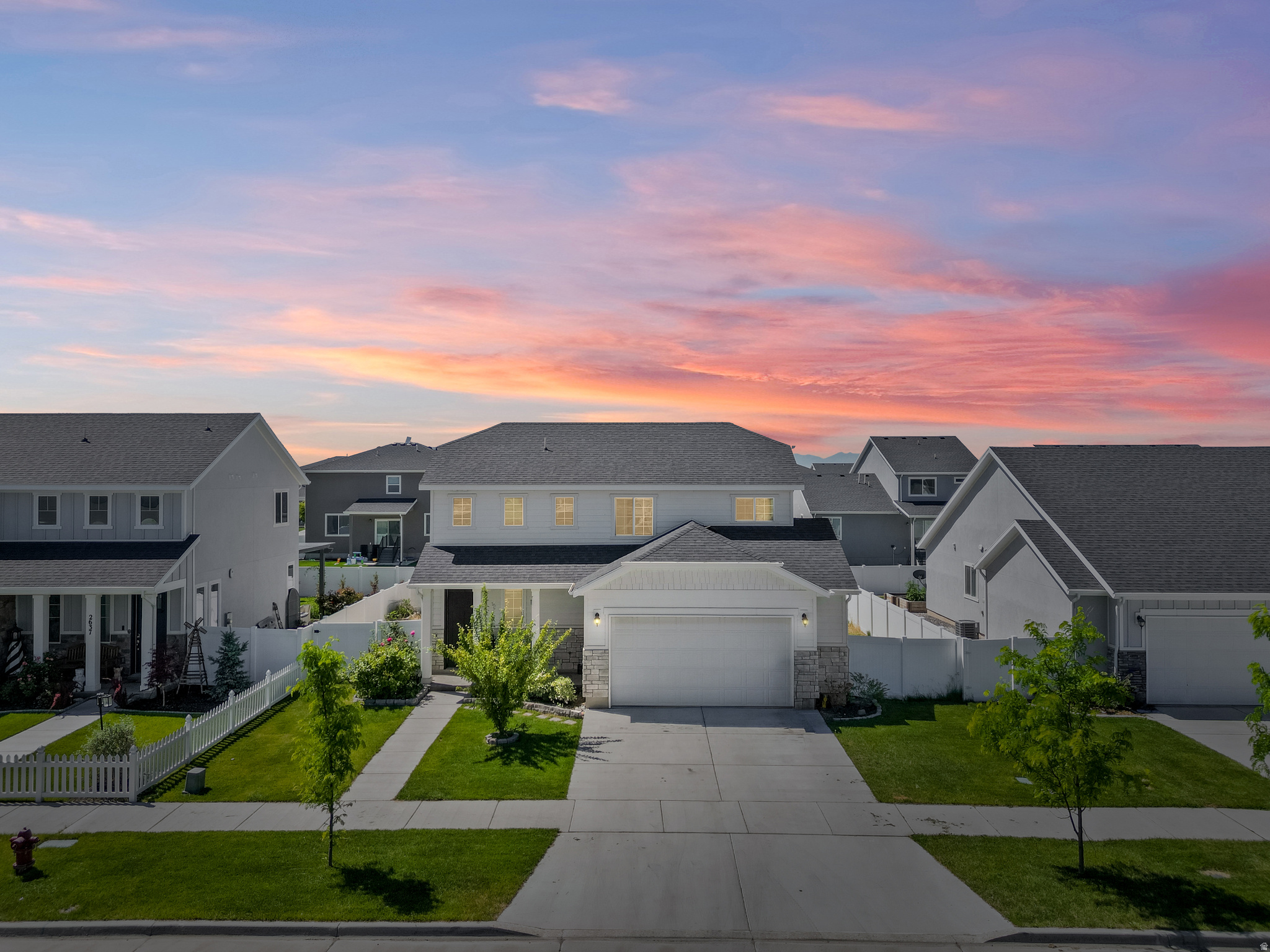 THE FIELDS - Residential