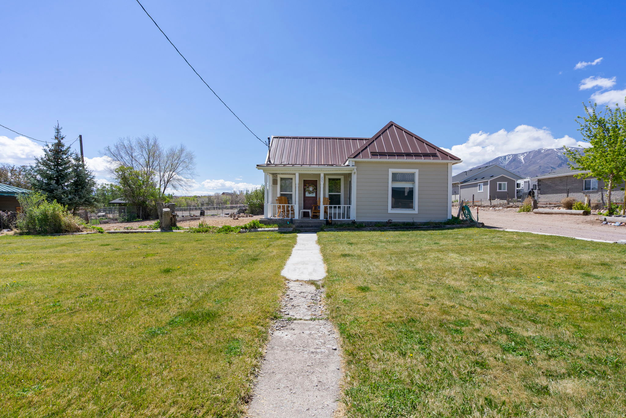 Located in the heart of Marysvale, this well-maintained home offers direct access to the Piute ATV Trail System and is surrounded by some of Central Utah's best outdoor recreation, including river rafting, hiking, and more. Whether you're looking for a personal getaway or a basecamp for adventure, this property is in a prime location to enjoy it all.  The home has been lightly used and well cared for, and can be sold partially furnished for added convenience. A detached casita apartment, built in 2004, provides excellent flexibility for guests or potential rental income. It has also been lightly used and will come furnished.  A garage offers space for vehicles, toys, and gear, making it easy to store everything you need for your next adventure. A great opportunity to own a versatile property in one of Utah's most recreation-rich areas.
