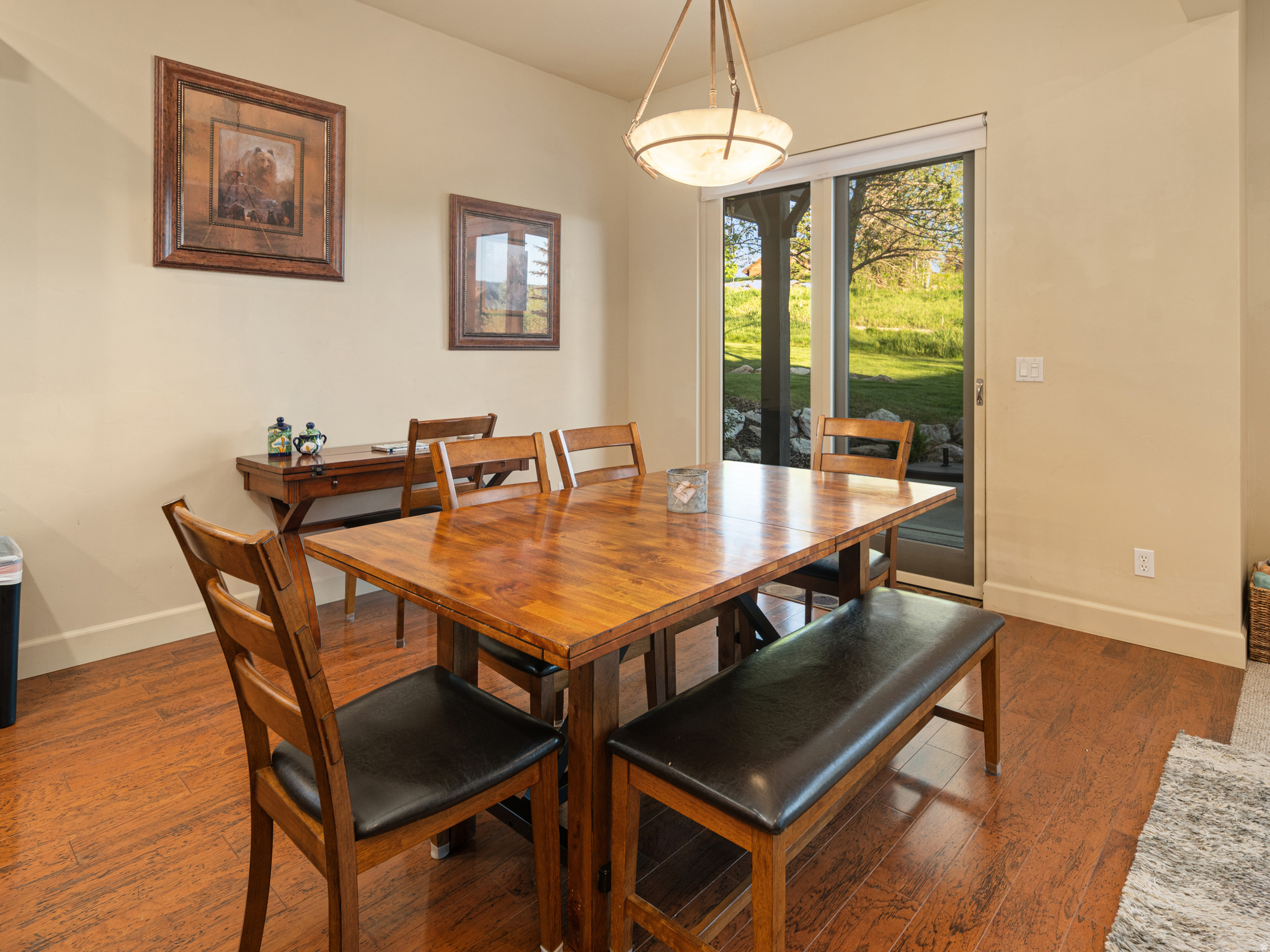 TRAPPERS RIDGE - Residential