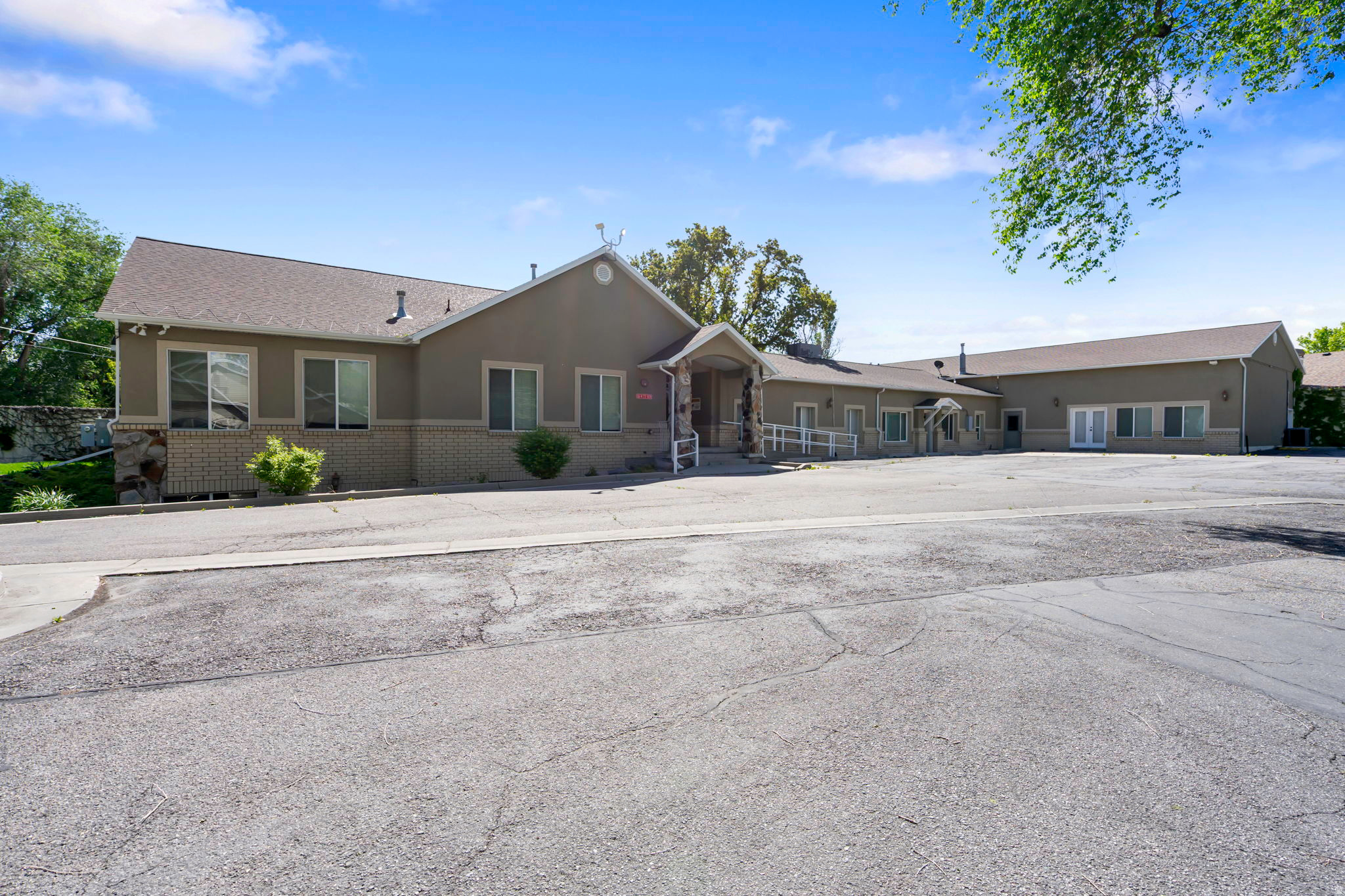 Rare opportunity to own a Gated fully operational, purpose-built, previously licensed for 32-bed residential treatment center ideally suited for a range of institutional and special-use operators. This facility offers the infrastructure, licensing framework, and flexible floor plan to support a variety of high-demand use cases including behavioral health, residential treatment, assisted living, memory care, sober living, transitional housing, charter school, group home operations, or faith-based residential programs.
