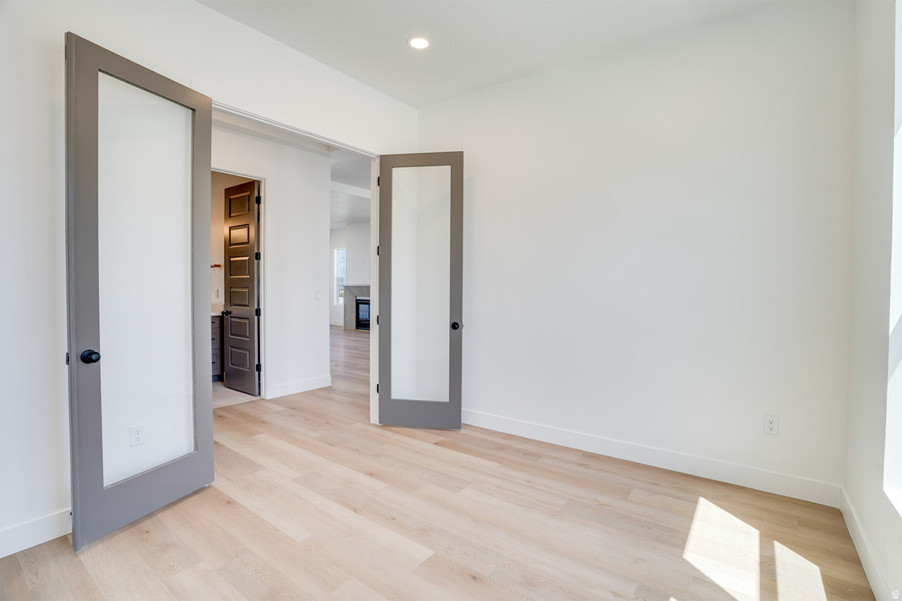 SAWMILL SUBDIVISION - Residential
