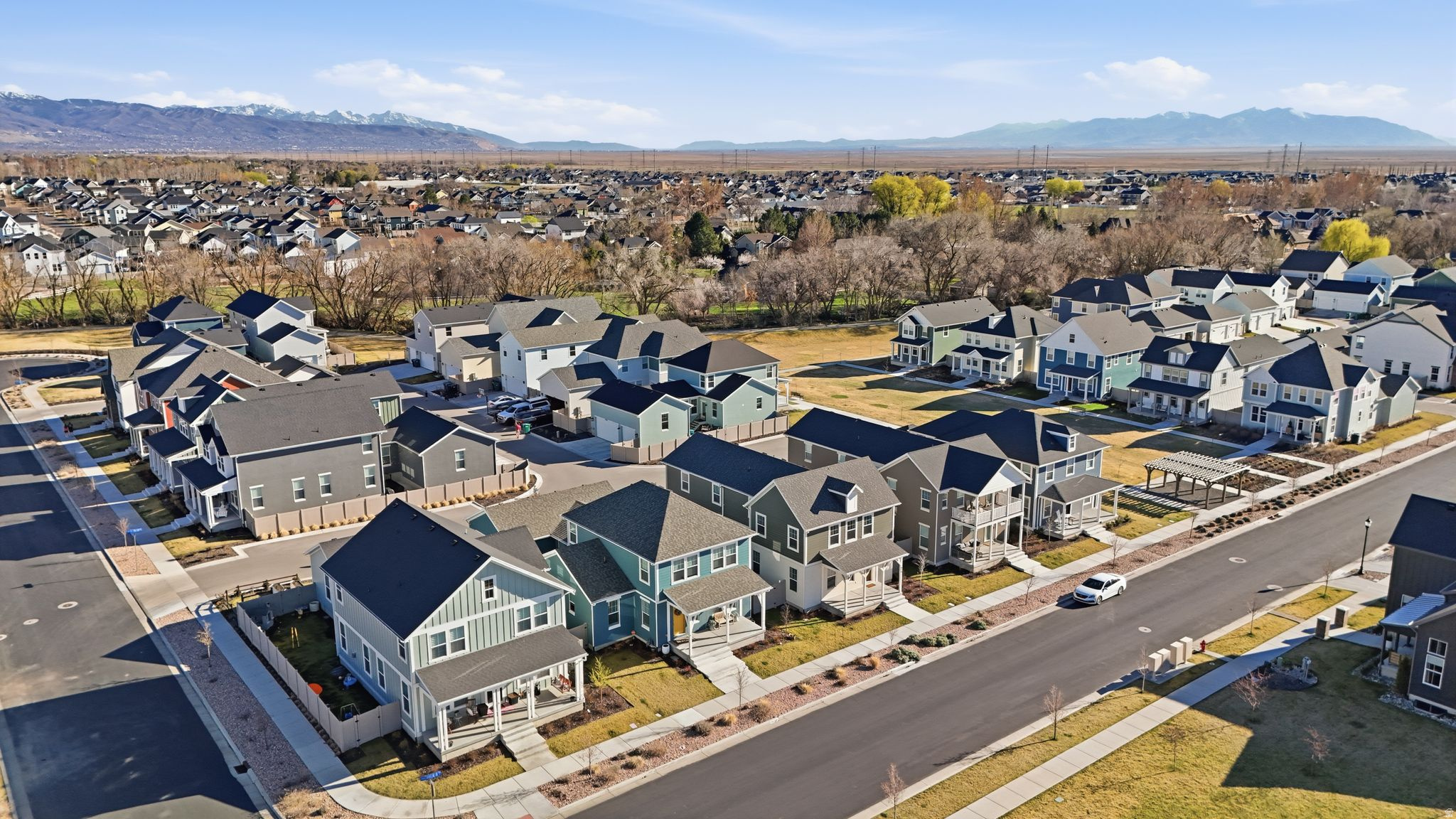 HILL FARMS - Residential